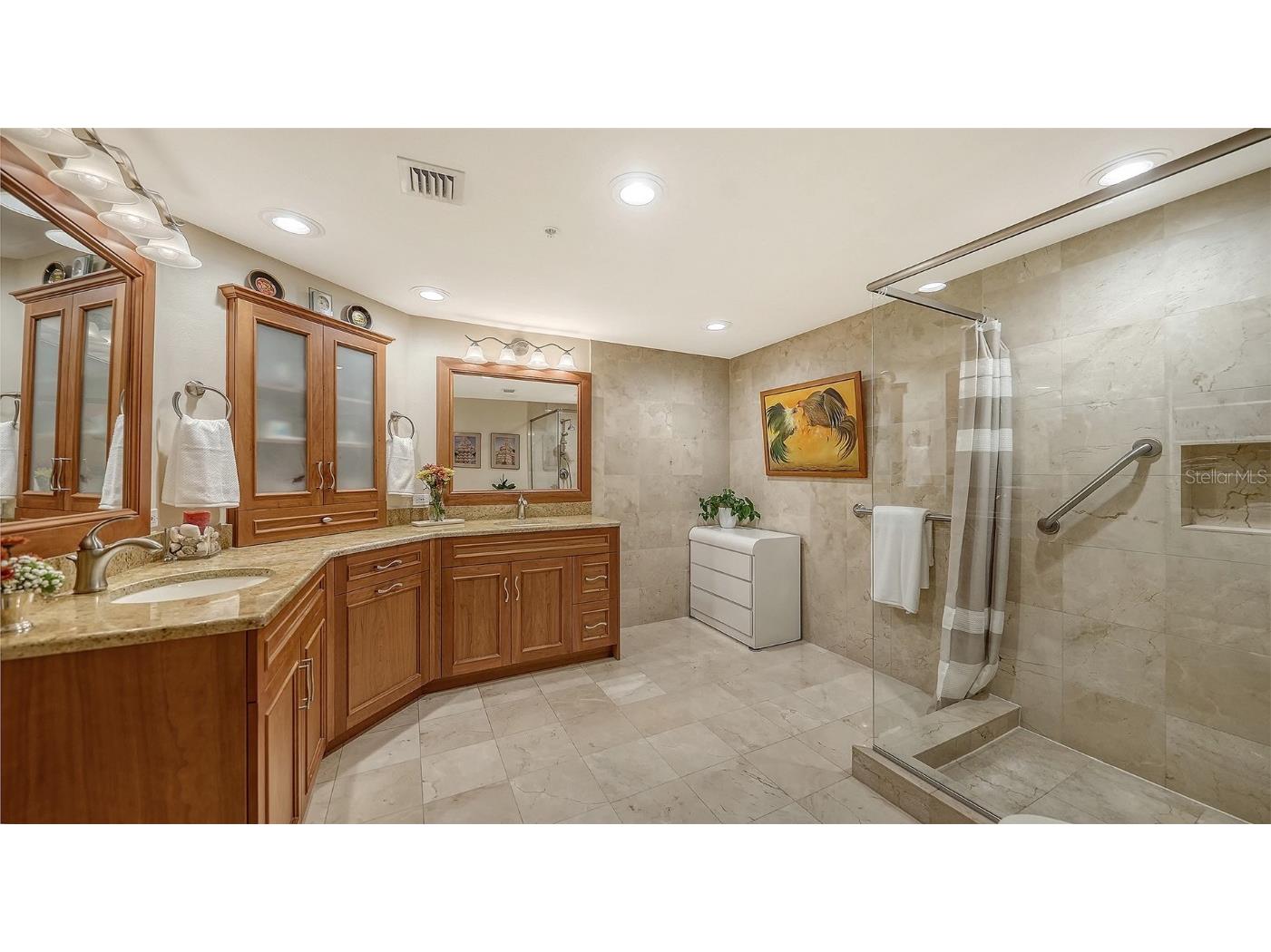 1800 Benjamin Franklin Drive #B207 Sarasota FL 34236 - GULF OF MEXICO A4666804 image19