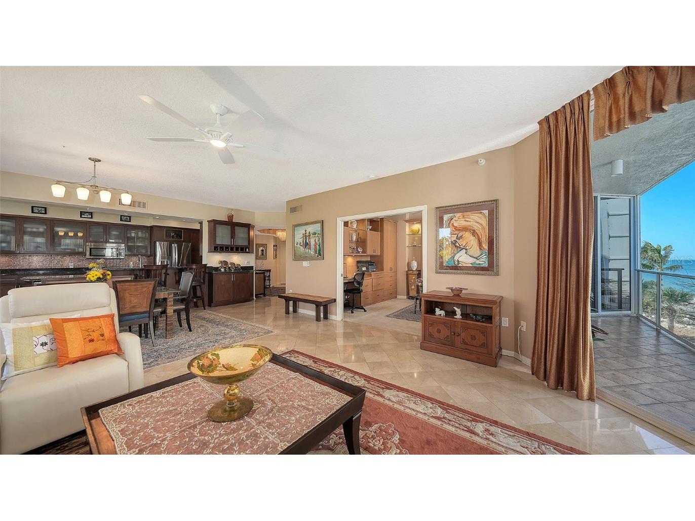 1800 Benjamin Franklin Drive #B207 Sarasota FL 34236 - GULF OF MEXICO A4666804 image7