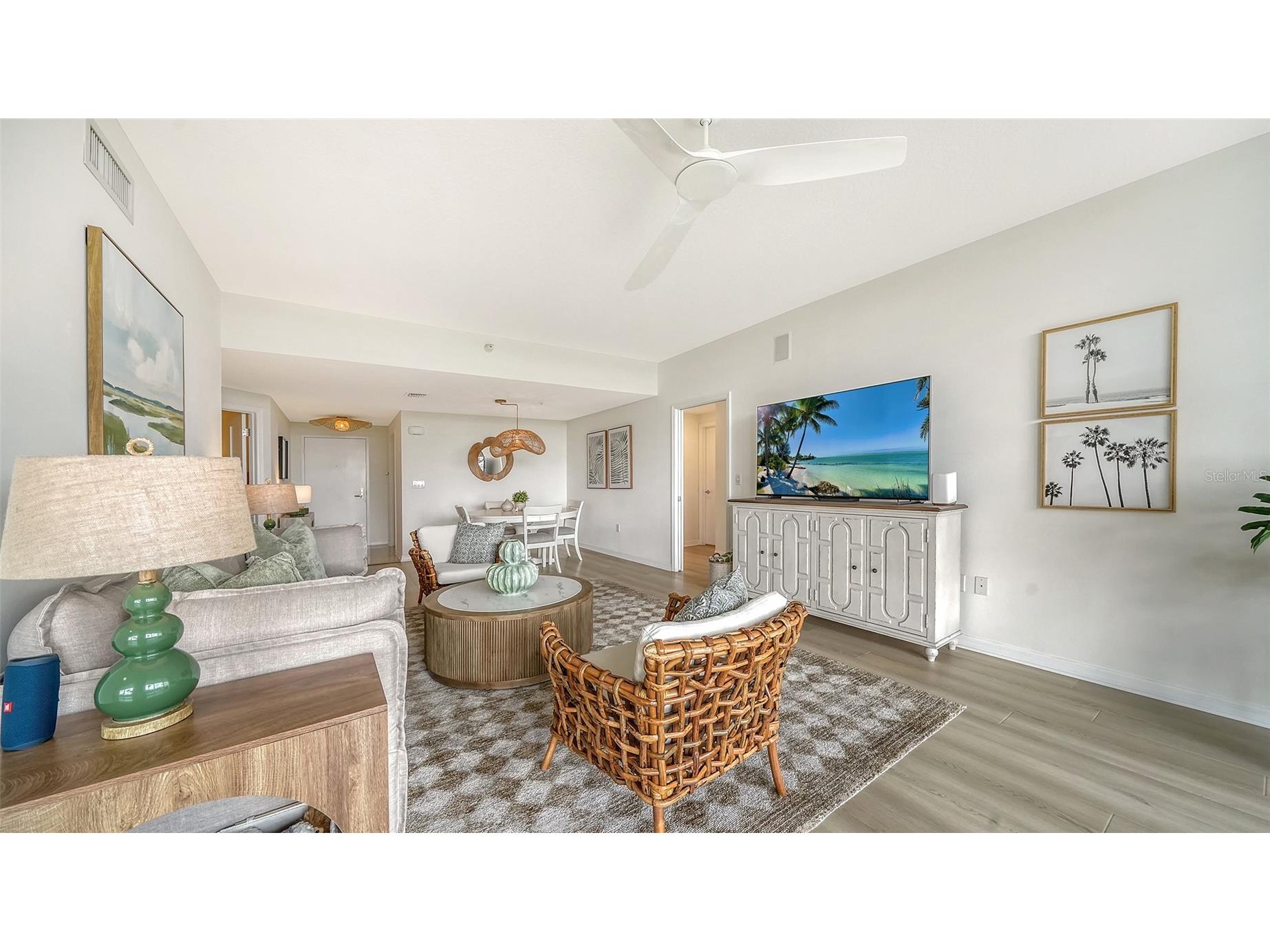 1800 Benjamin Franklin Drive #B308 Sarasota FL 34236 A4689391 image16