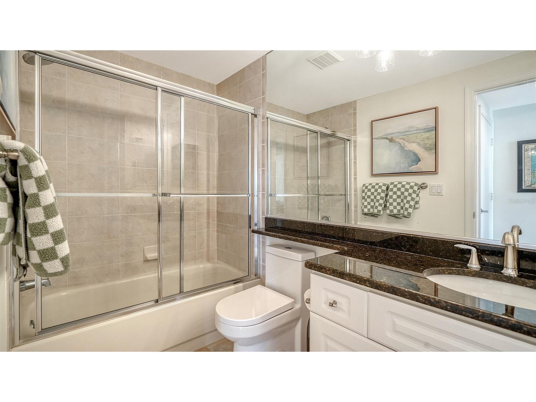 1800 Benjamin Franklin Drive #B308 Sarasota FL 34236 A4689391 image30