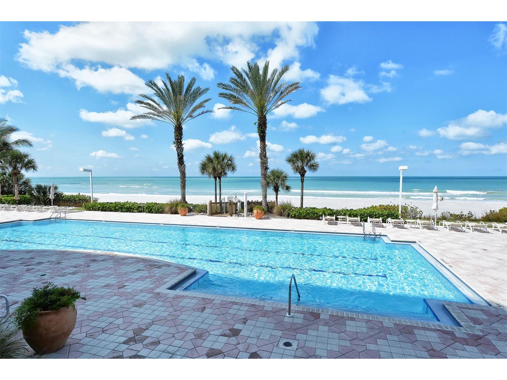 1800 Benjamin Franklin Drive #B308 Sarasota FL 34236 A4689391 image45