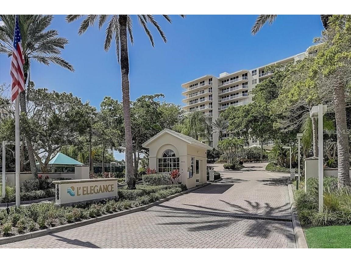 1800 Benjamin Franklin Drive #B407 Sarasota FL 34236 - GULF OF MEXICO A4560408 image1