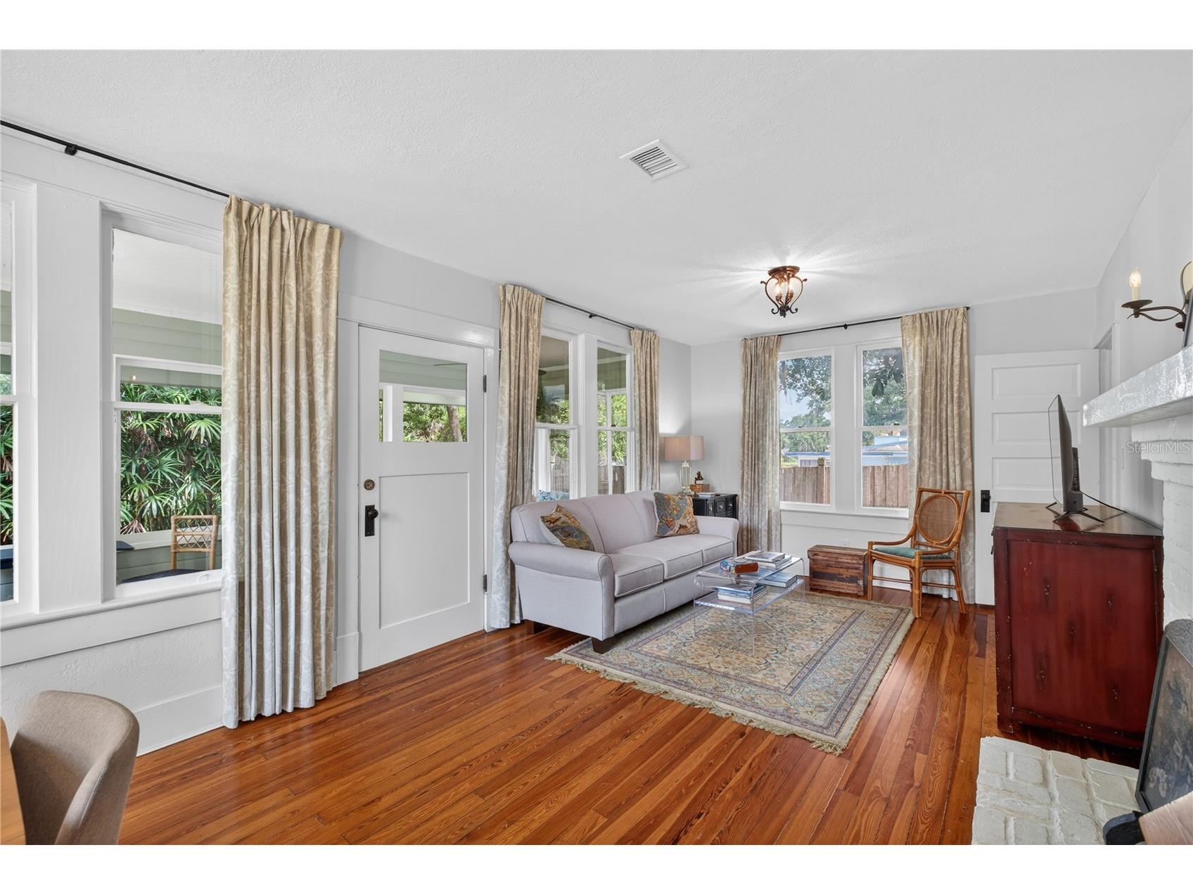 1800 Carlton Drive Orlando FL 32806 - LAKE HOURGLASS O6415712 image7