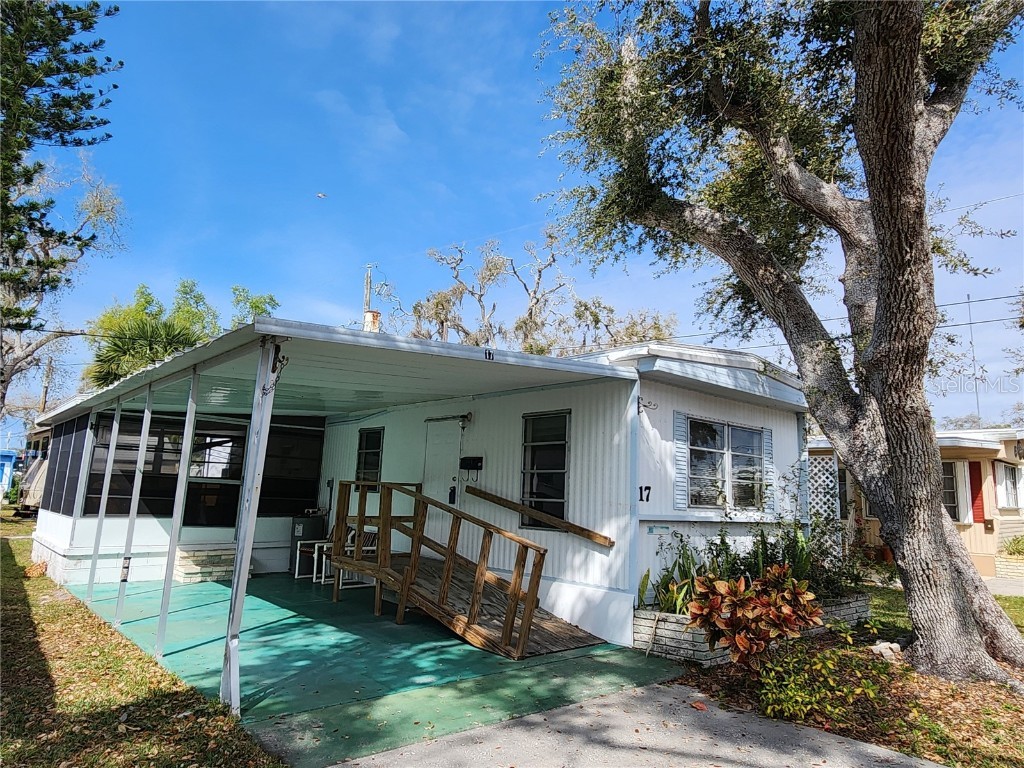 1800 Englewood Road #17 Englewood FL 34223 D6135057 image1