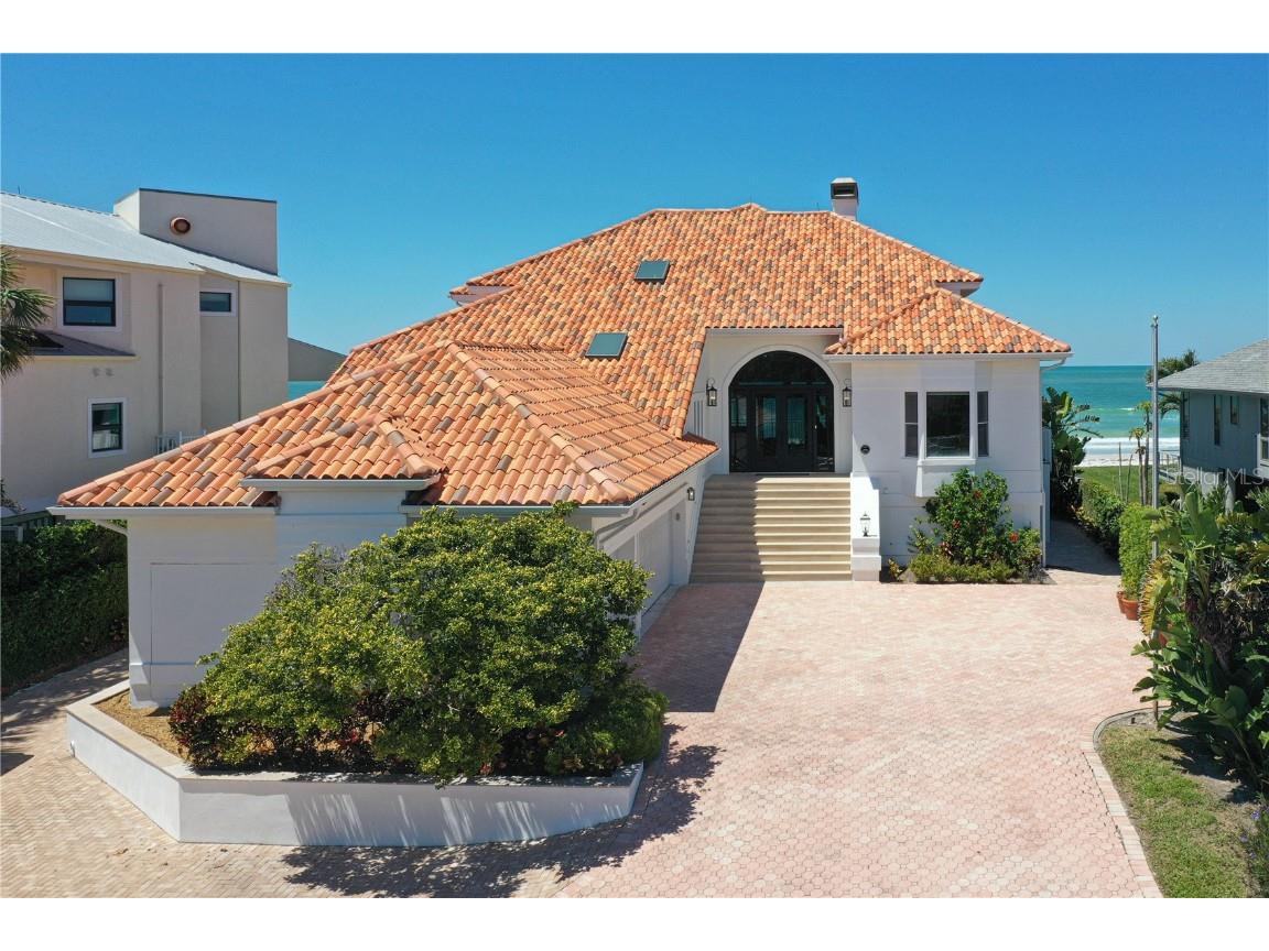 1800 Gulf Boulevard Belleair Beach FL 33786 - GULF OF MEXICO U8239817 image1