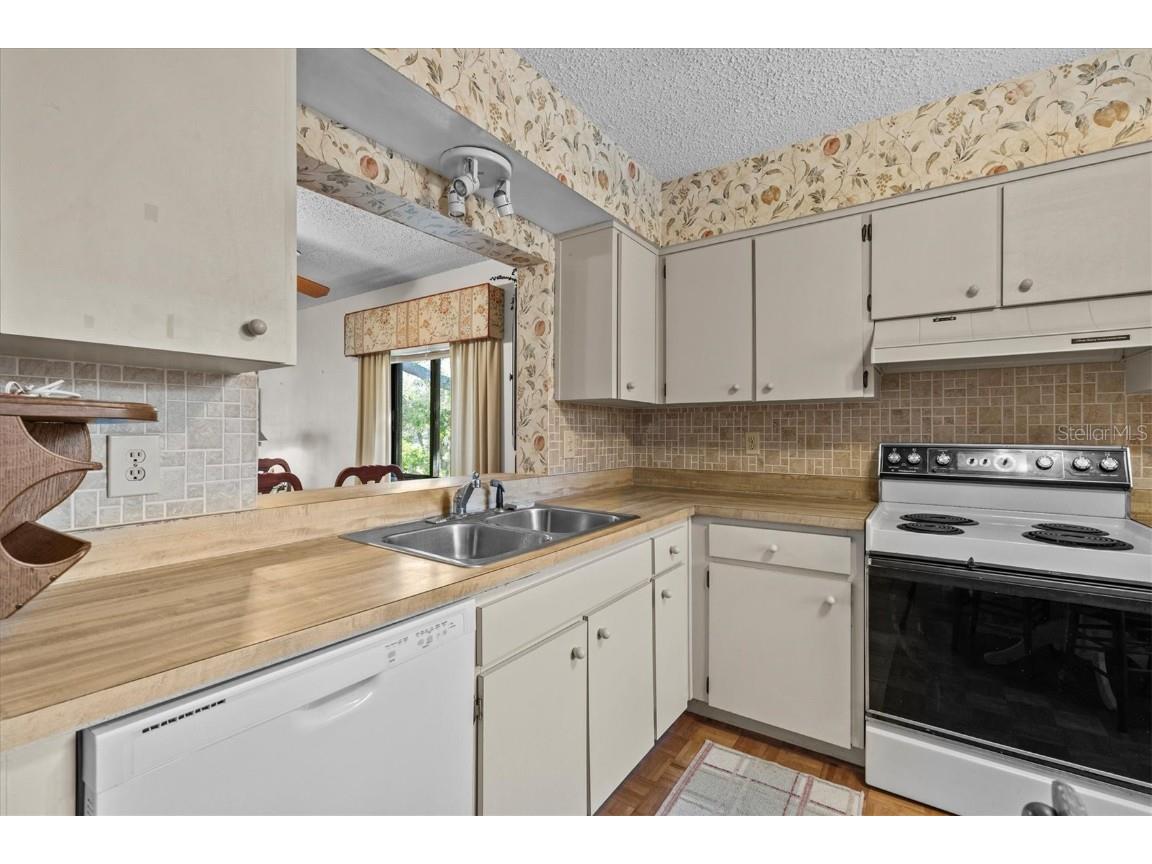 1800 Mariner Drive #2 Tarpon Springs FL 34689 TB8371881 image13