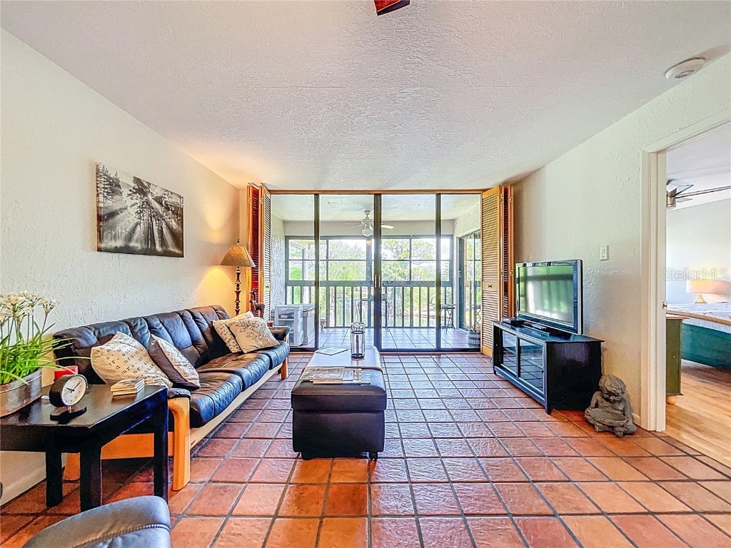 1800 Mariner Drive #8 Tarpon Springs FL 34689 TB8412869 image17