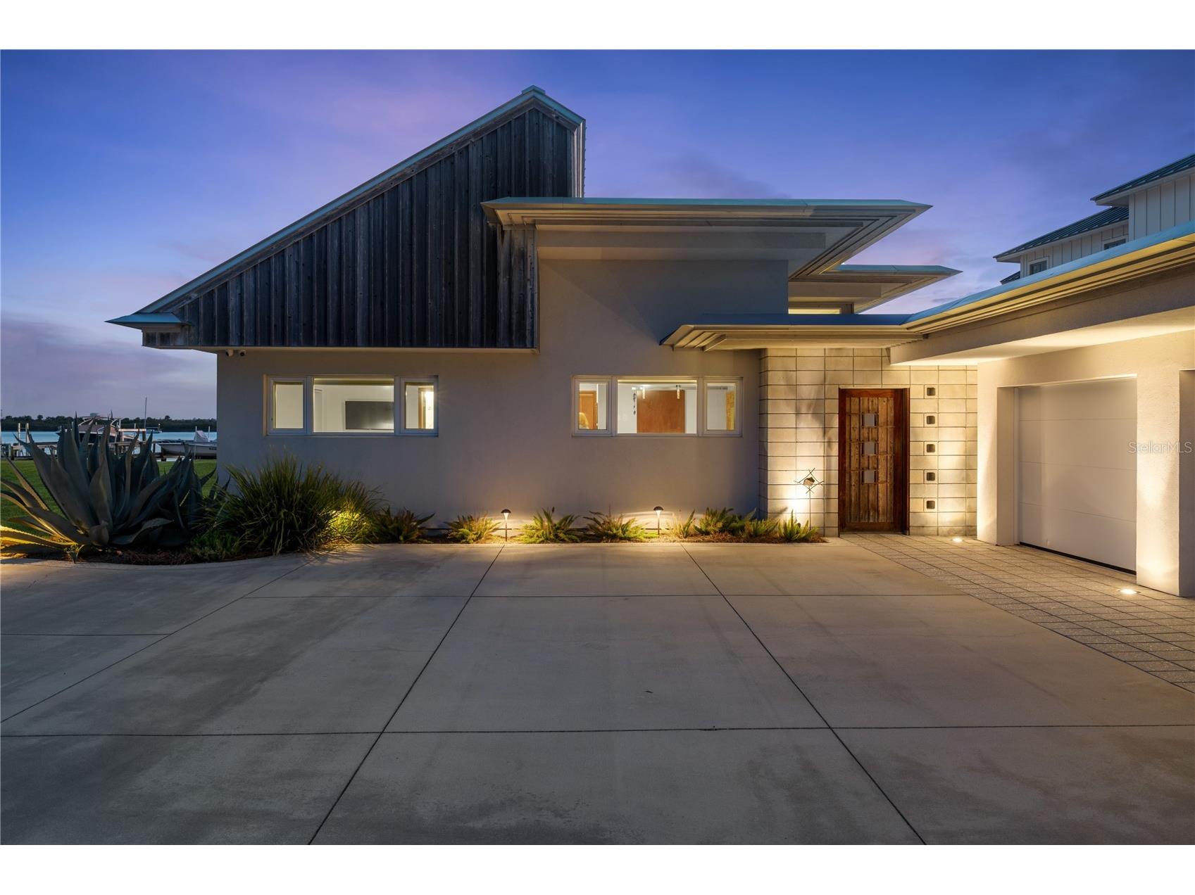 1800 N Indian River Road New Smyrna Beach FL 32169 - DIRECT INTRACOASTAL WATERWAY NS1088077 image2