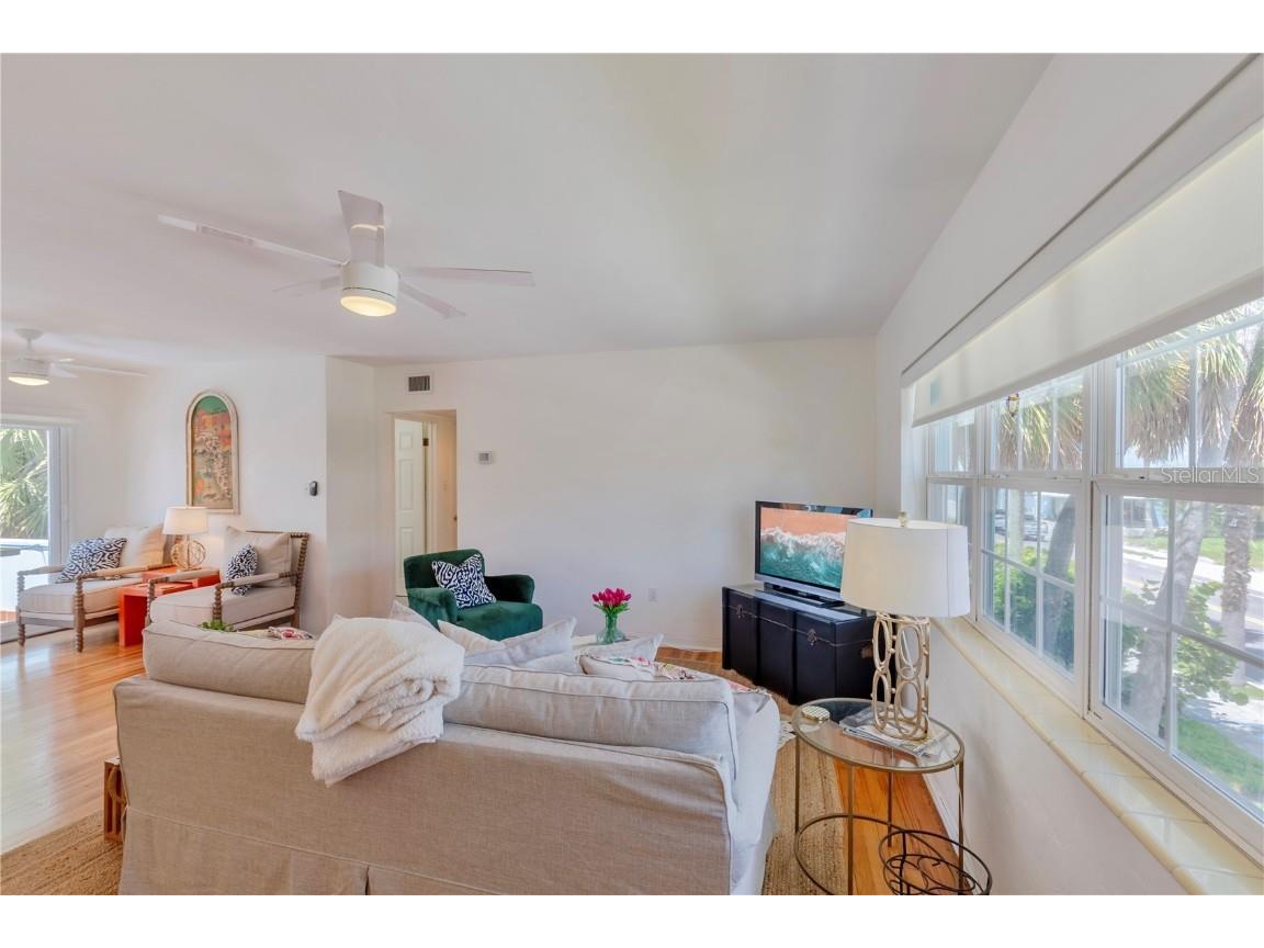 1800 Pass A Grille Way #4 Saint Pete Beach FL 33706 TB8419693 image7