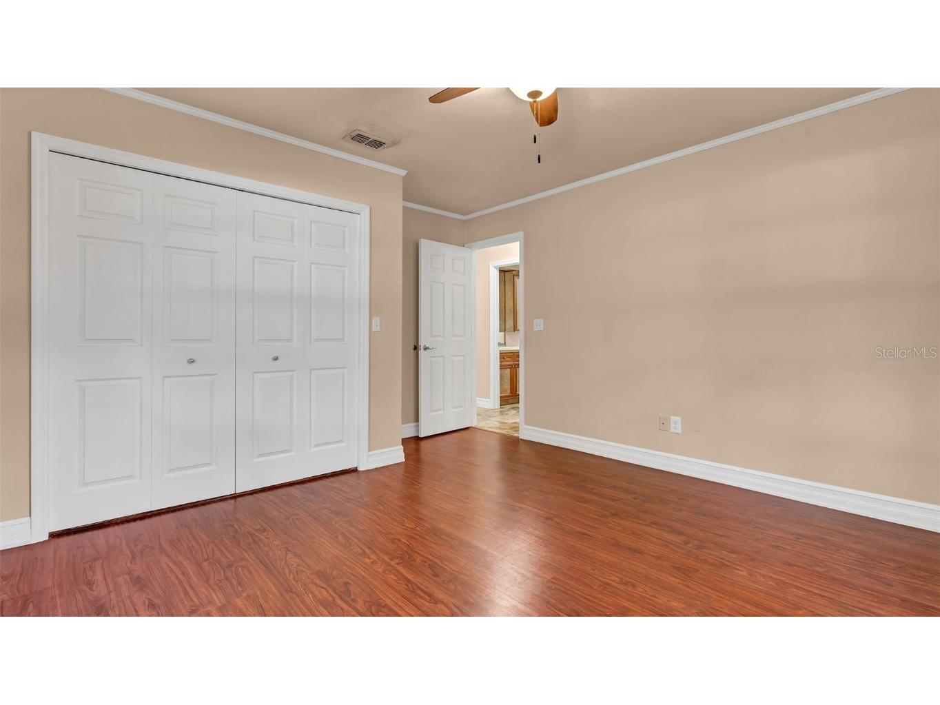 1800 Poinsettia Avenue #B Tarpon Springs FL 34689 TB8413620 image12