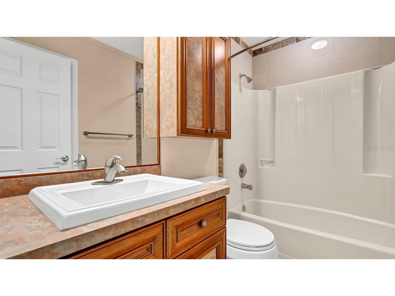 1800 Poinsettia Avenue #B Tarpon Springs FL 34689 TB8413620 image14