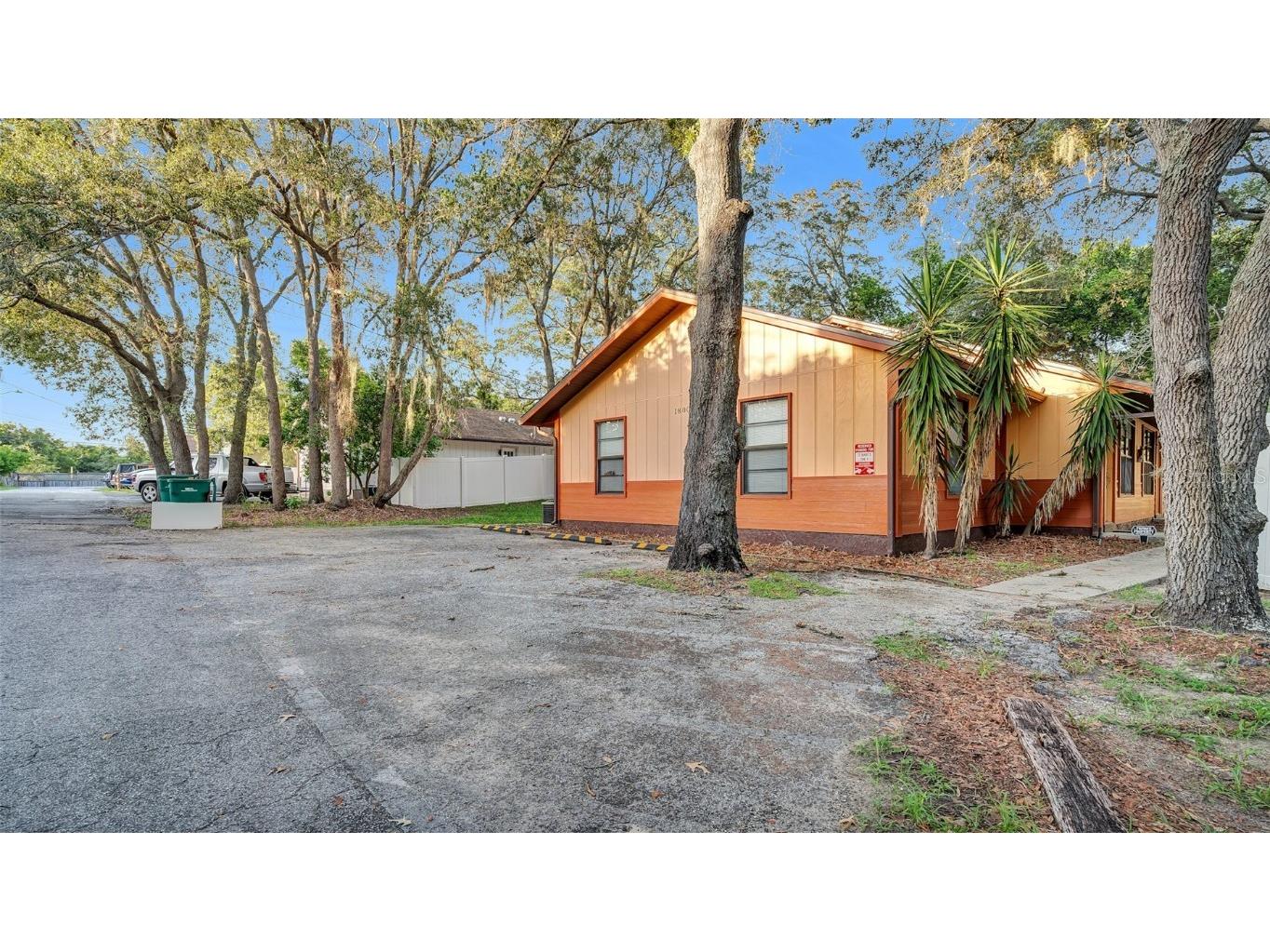 1800 Poinsettia Avenue #B Tarpon Springs FL 34689 TB8413620 image2