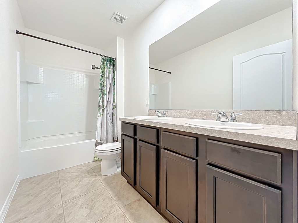 1800 Post Oak Drive Davenport FL 33837 TB8420655 image35