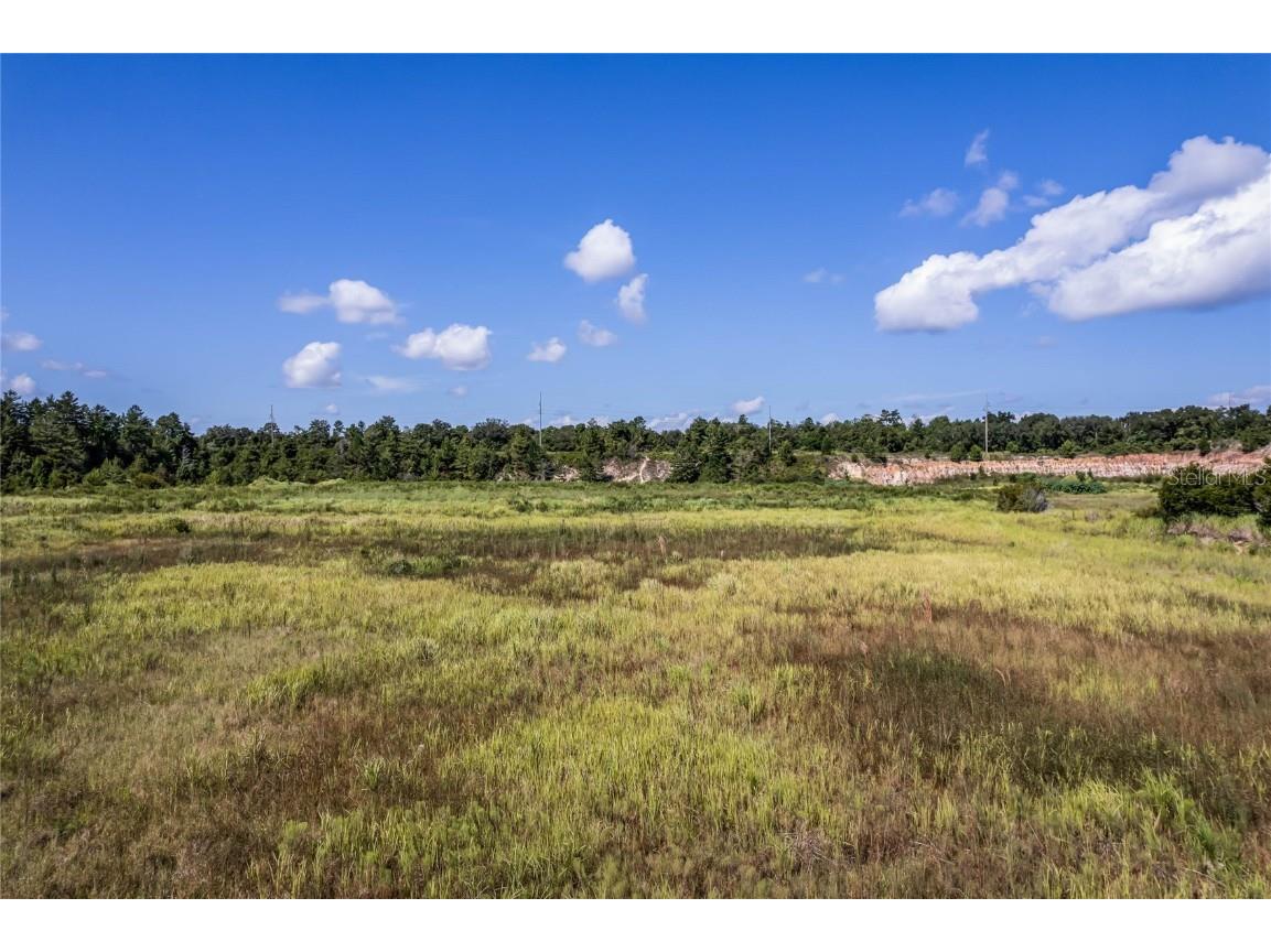 1800 W French Avenue Orange City FL 32763 V4926936 image1