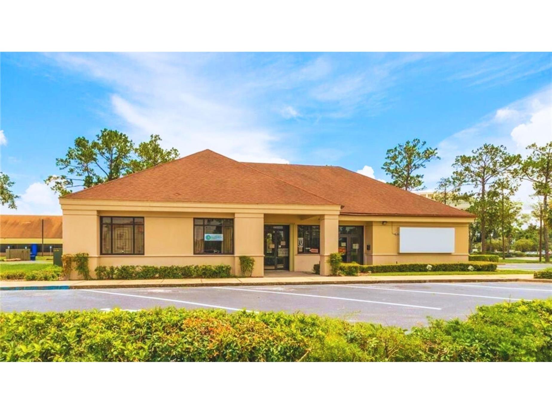1800 W Oak Ridge Road #B Orlando FL 32809 S5144186 image1
