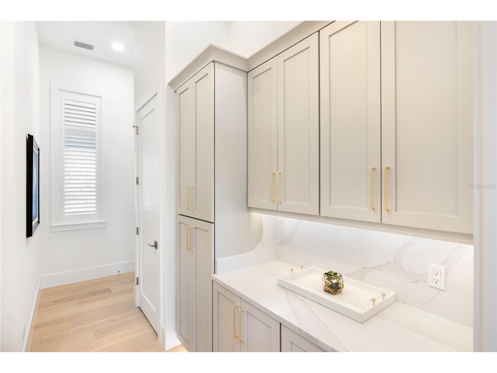 1800 Webber Street Sarasota FL 34239 A4687153 image48