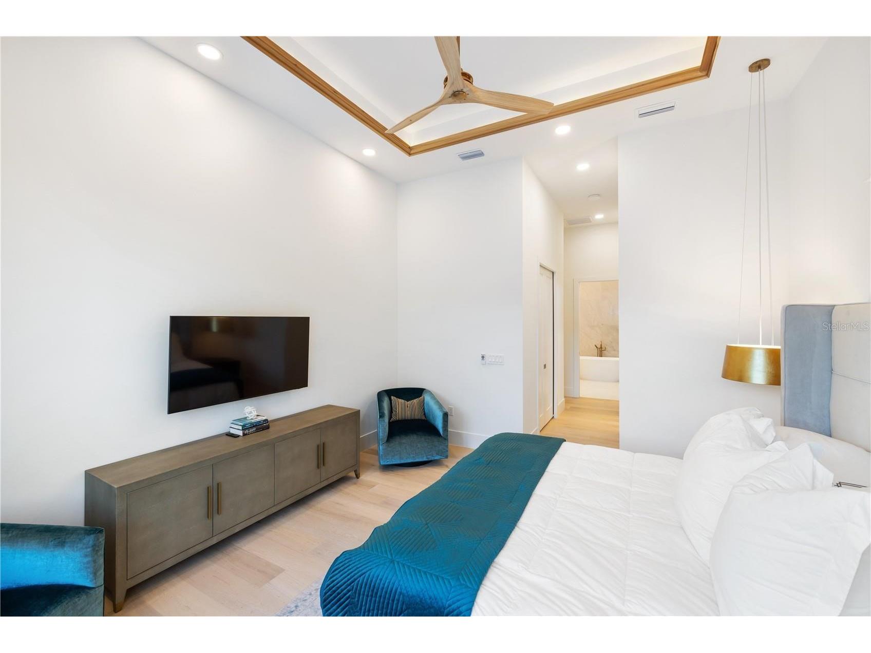 1800 Webber Street Sarasota FL 34239 A4687153 image51