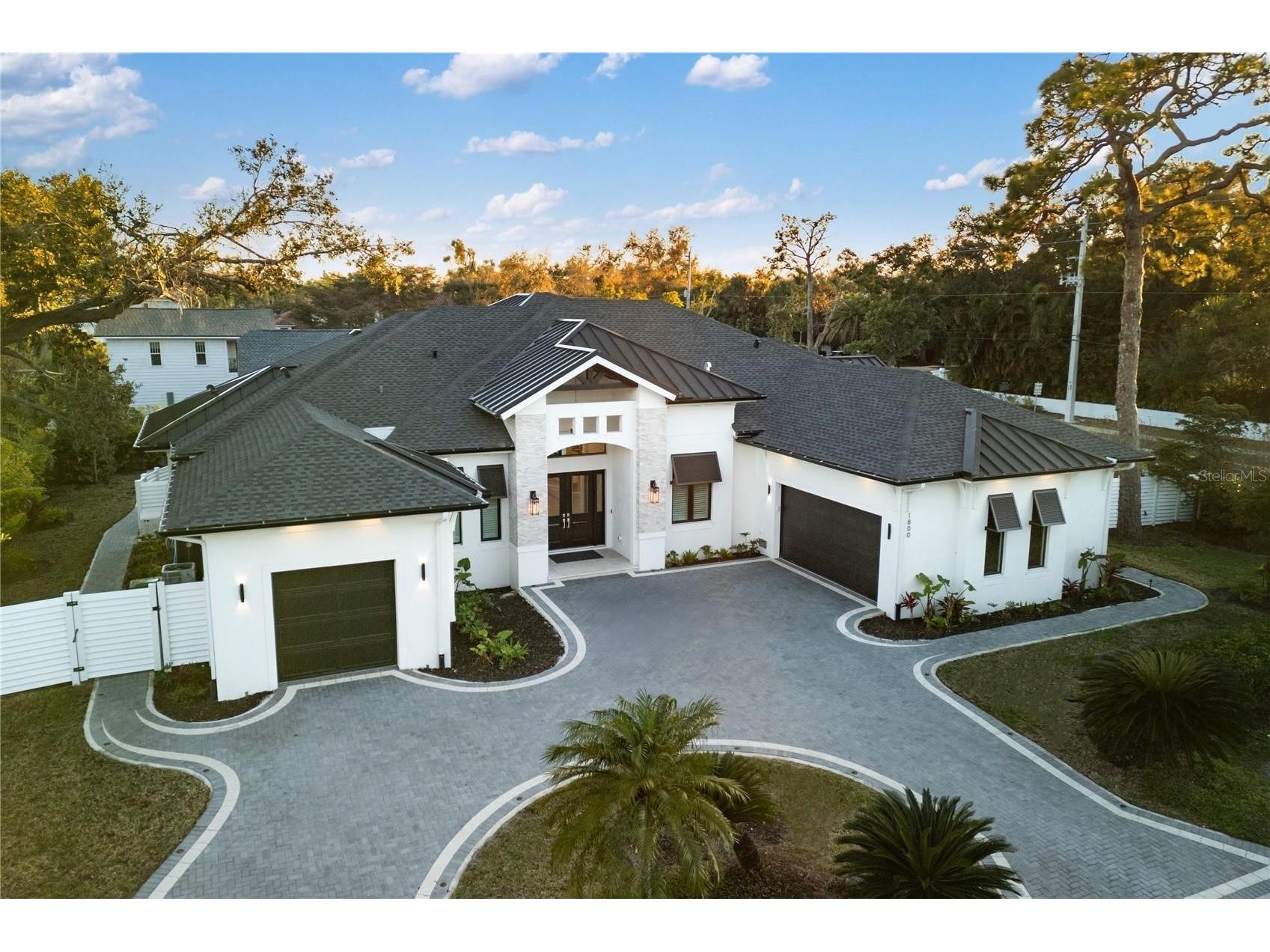 1800 Webber Street Sarasota FL 34239 A4693157 image2