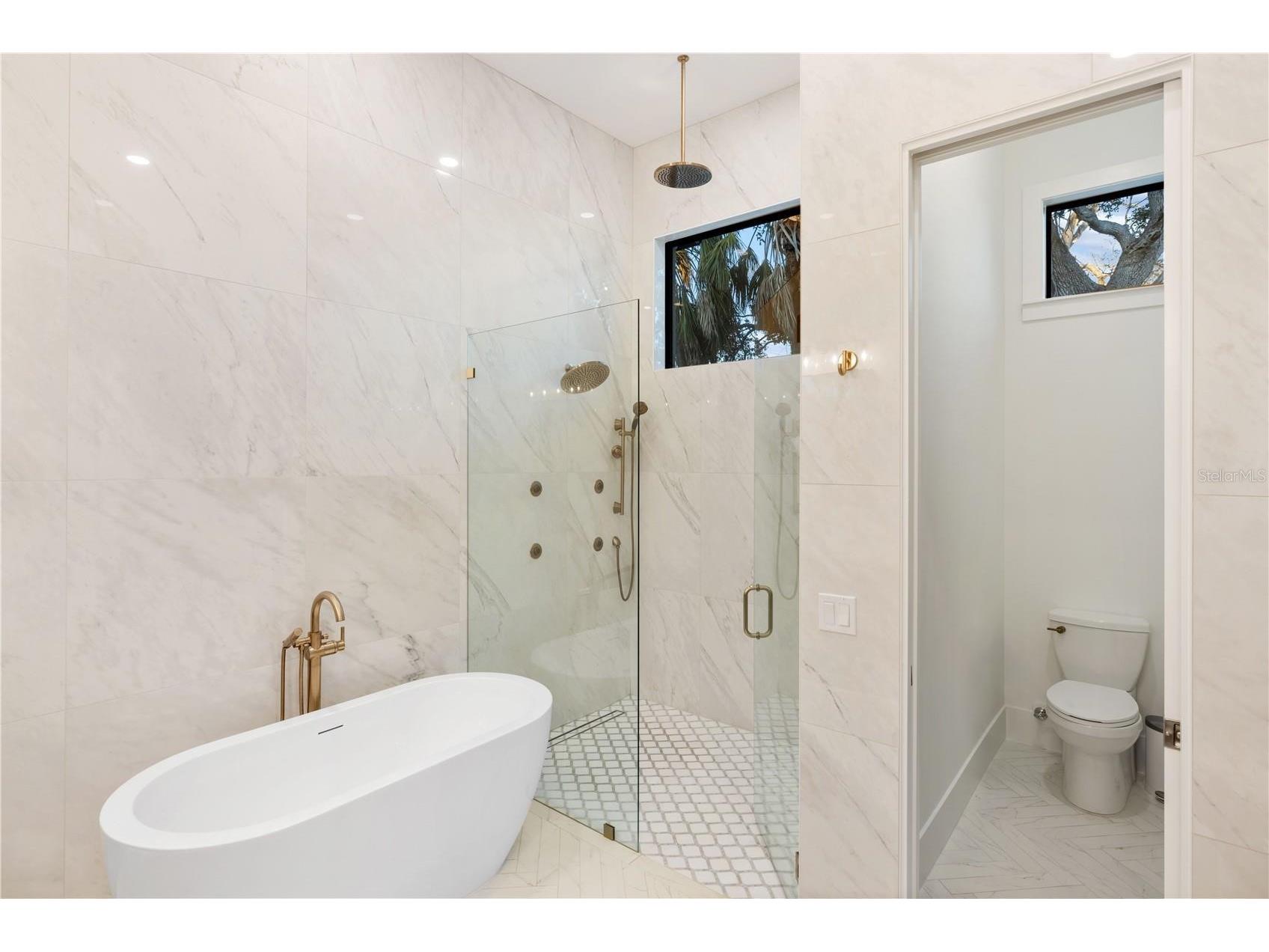1800 Webber Street Sarasota FL 34239 A4693157 image54
