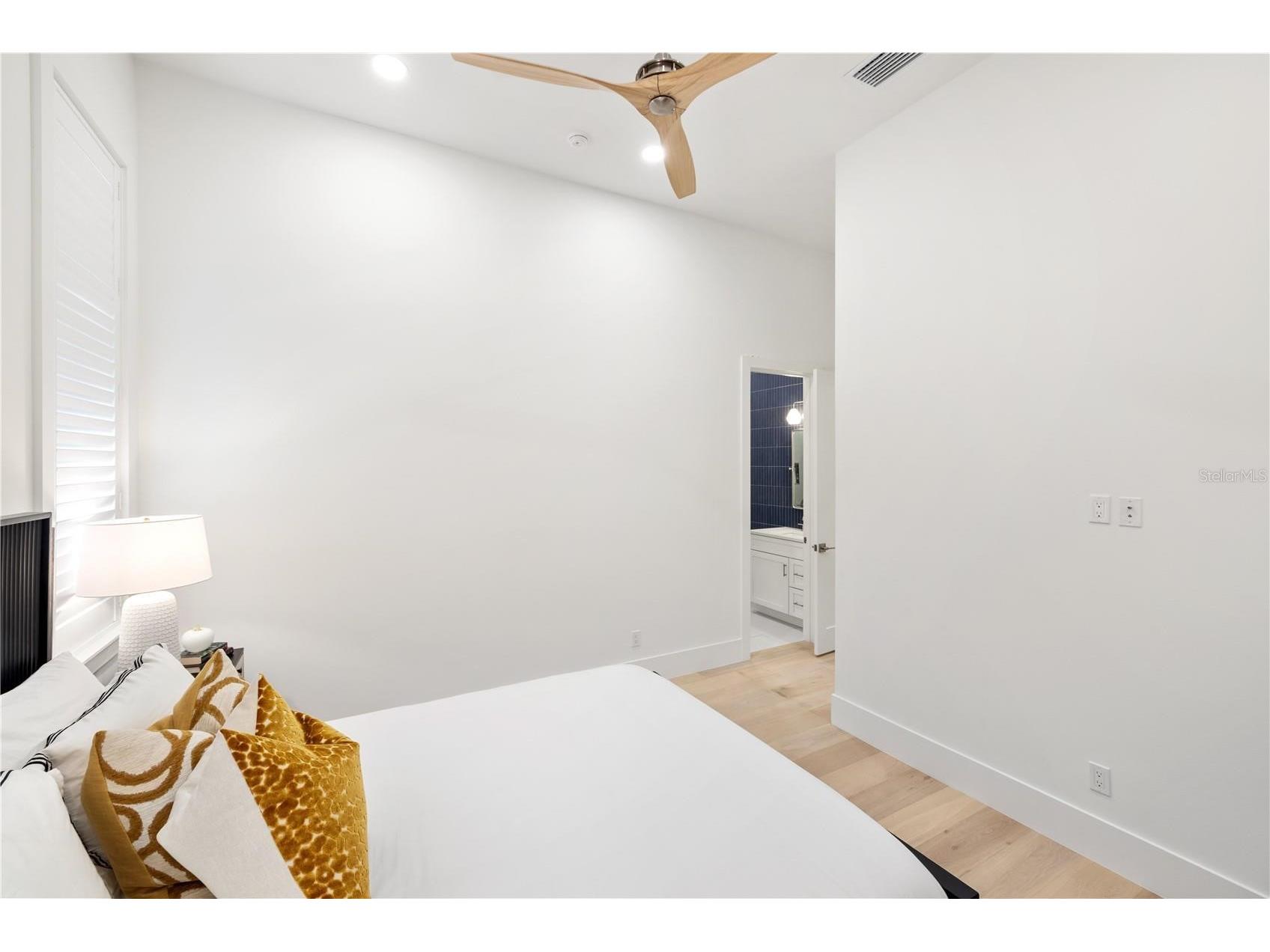 1800 Webber Street Sarasota FL 34239 A4693157 image61