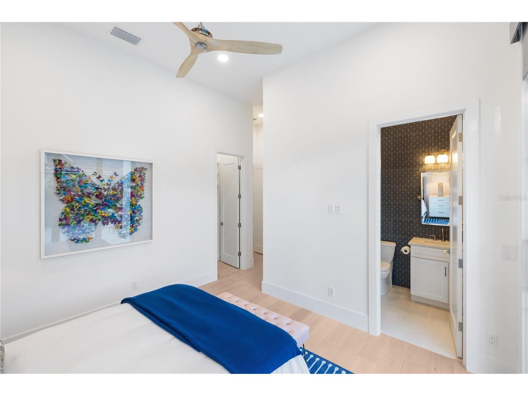 1800 Webber Street Sarasota FL 34239 A4693157 image69