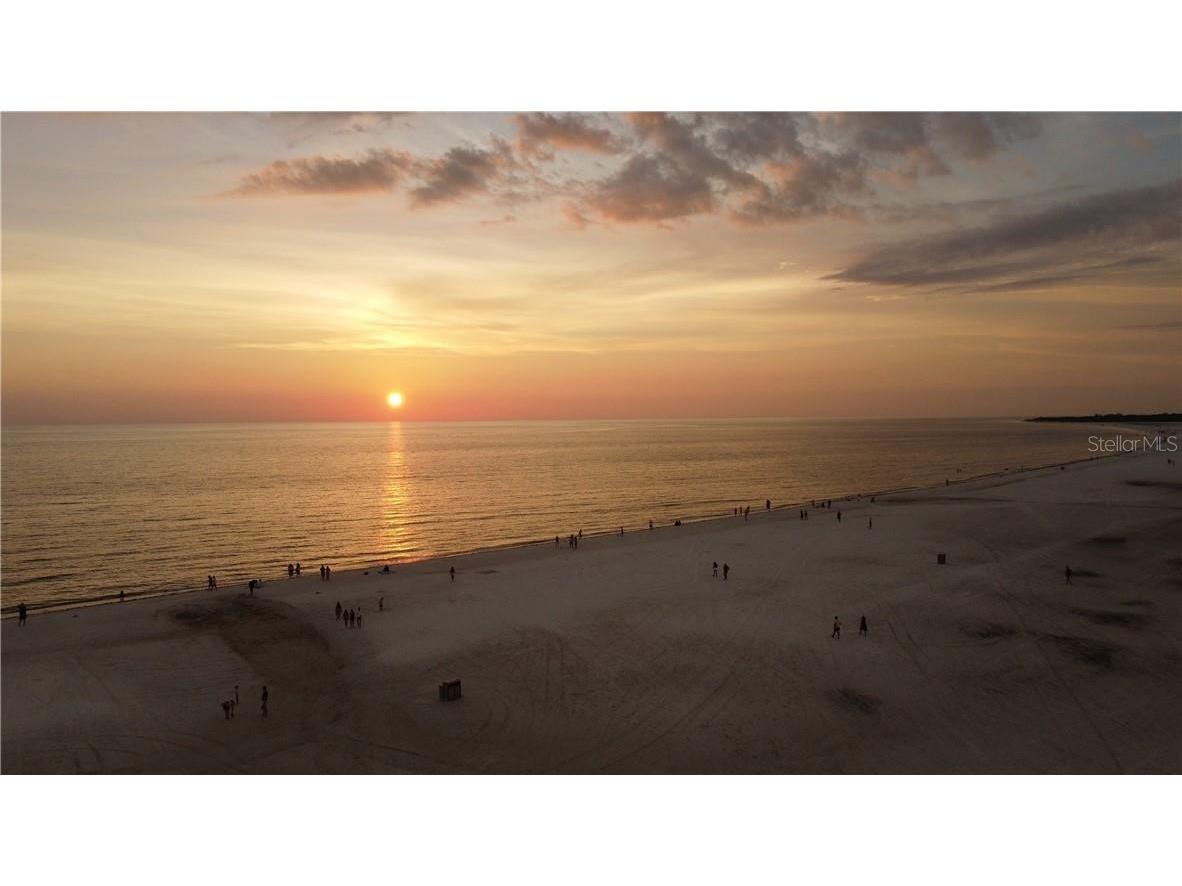 18001 Bluewater Drive Naples FL 34114 TB8355788 image17