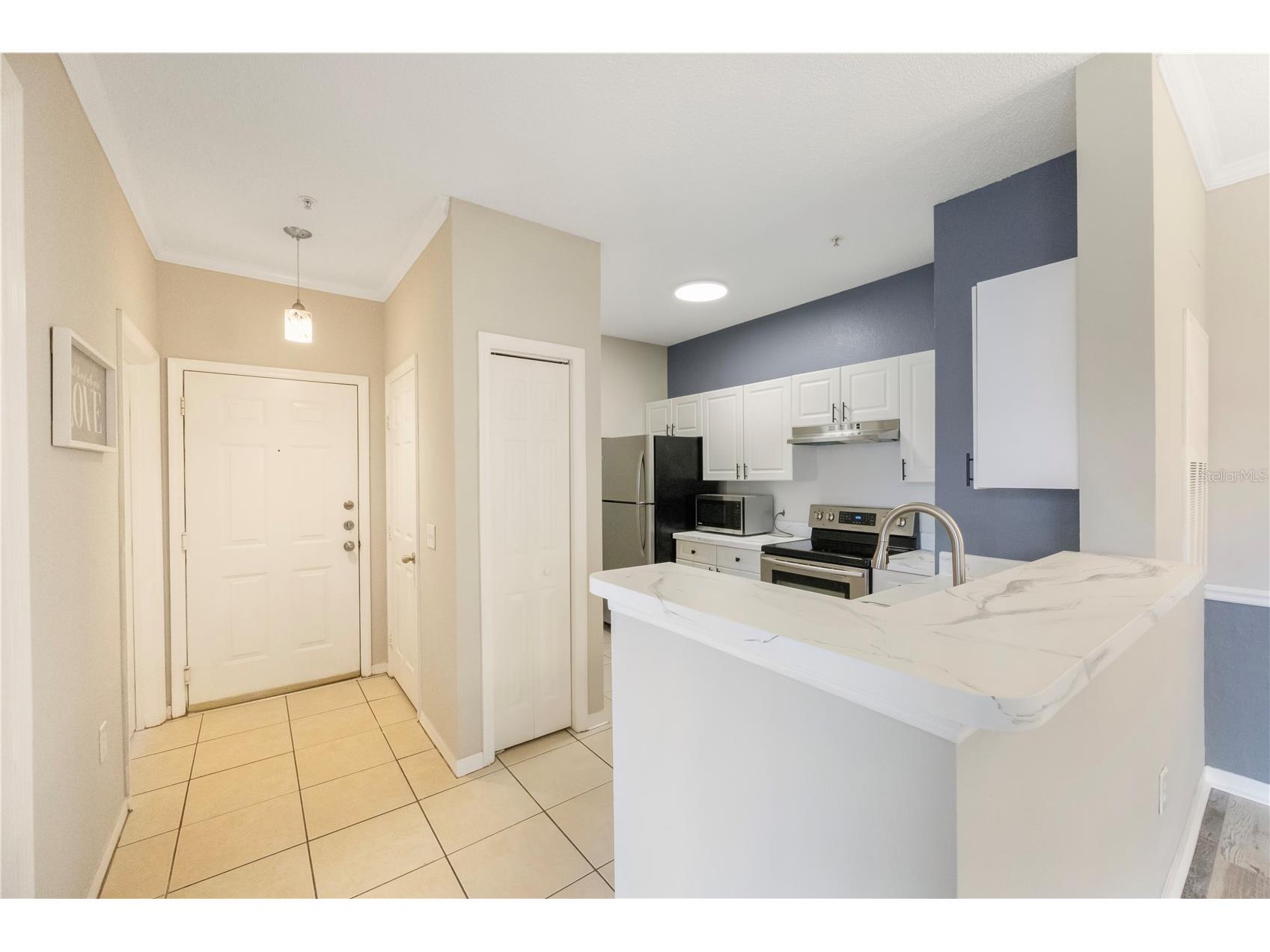 18001 Richmond Place Drive #1010 Tampa FL 33647 TB8501255 image4