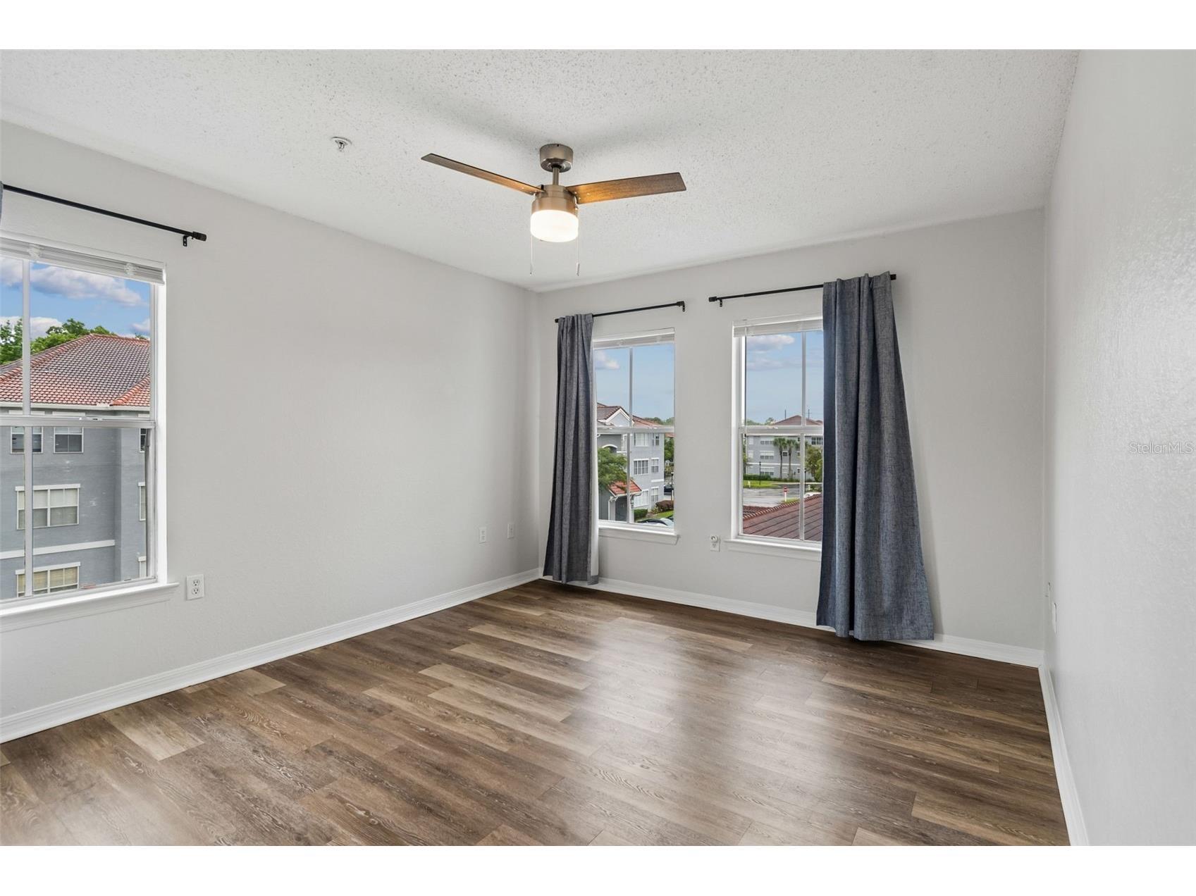 18001 Richmond Place Drive #1030 Tampa FL 33647 TB8494897 image14