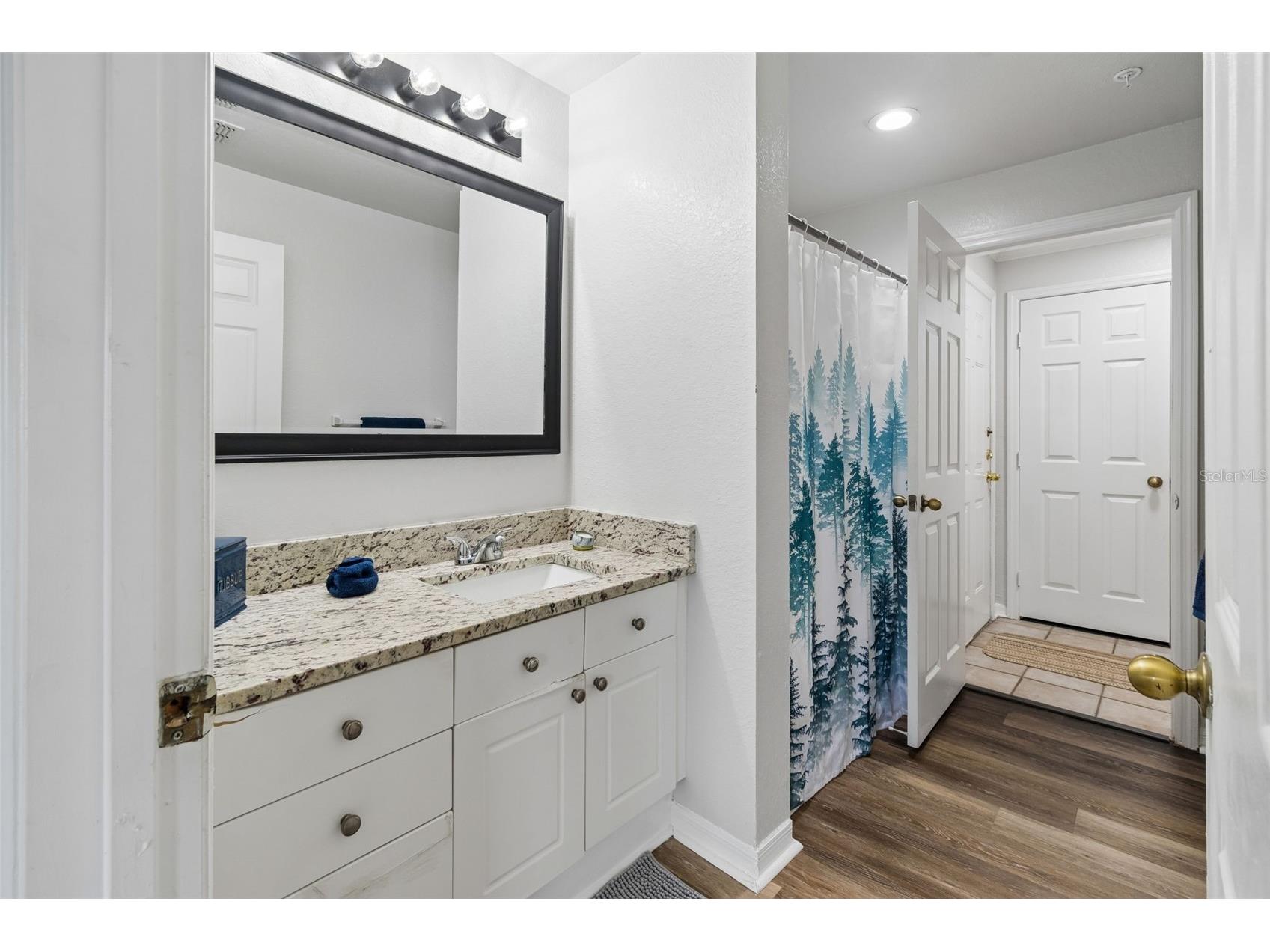 18001 Richmond Place Drive #1030 Tampa FL 33647 TB8494897 image24