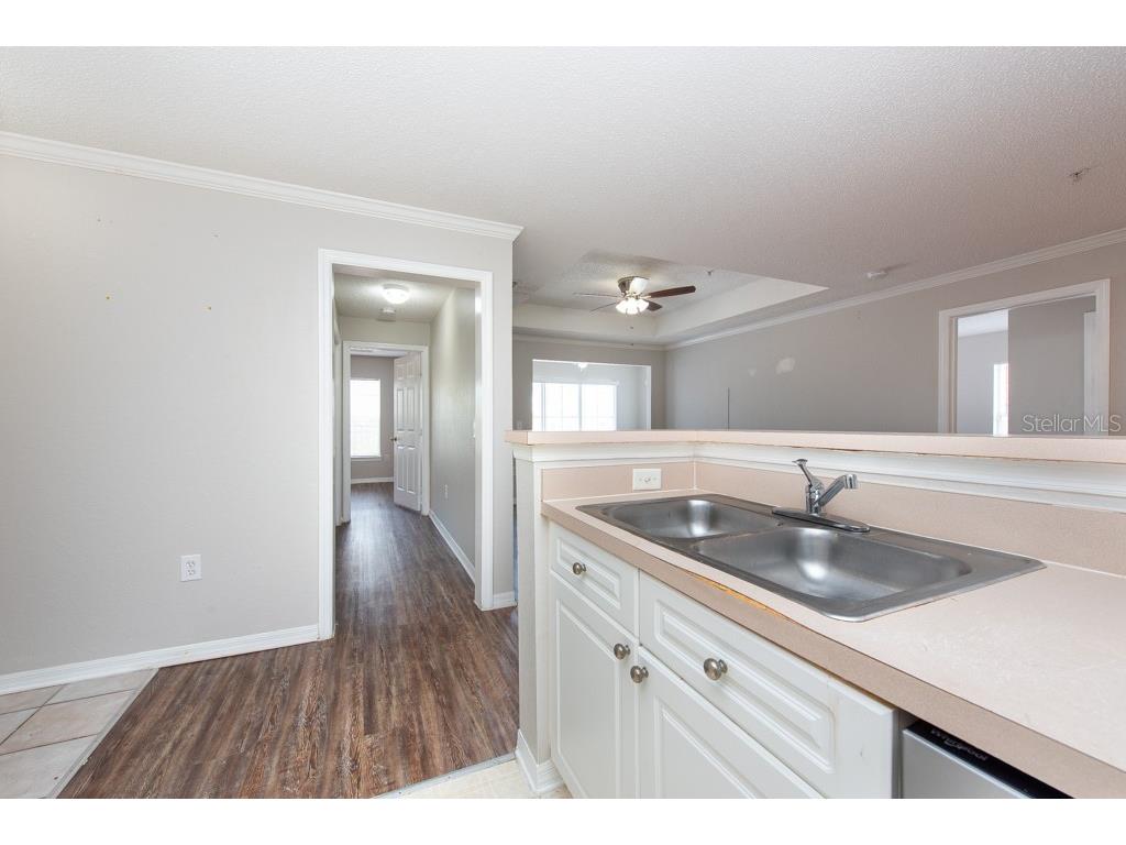 18001 Richmond Place Drive #1032 Tampa FL 33647 TB8364476 image17