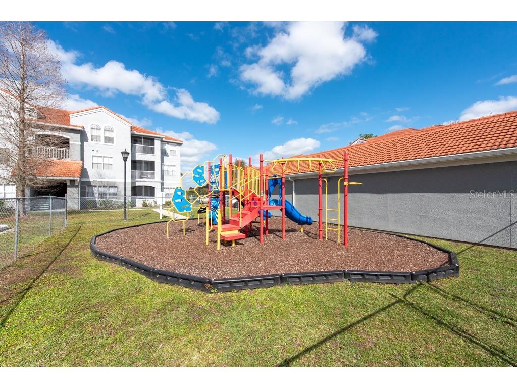 18001 Richmond Place Drive #1032 Tampa FL 33647 TB8364476 image38