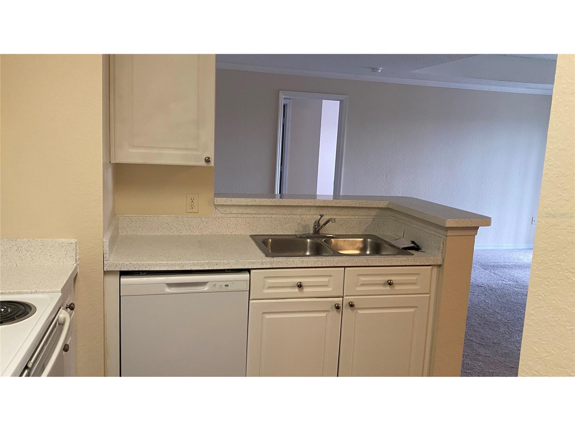 18001 Richmond Place Drive #1034 Tampa FL 33647 TB8513972 image4