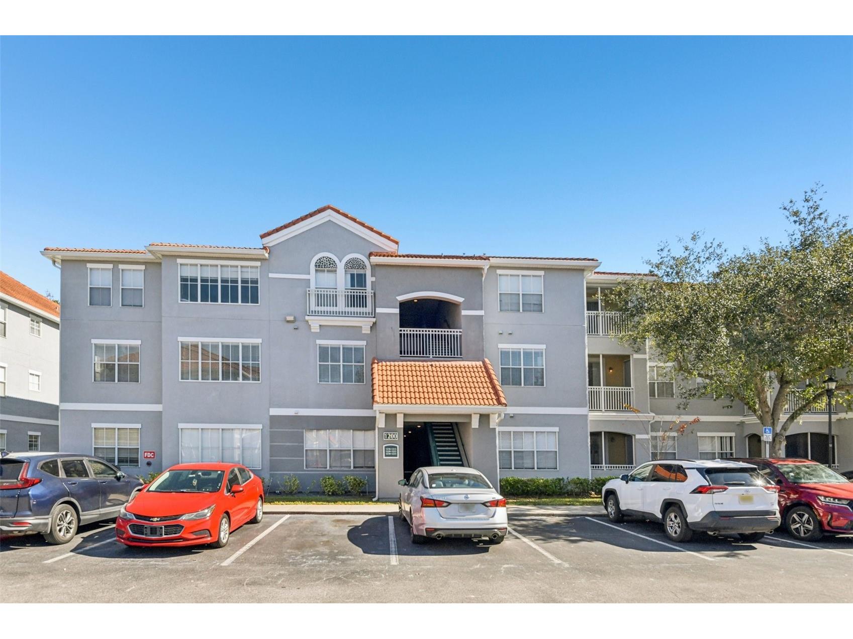 18001 Richmond Place Drive #1213 Tampa FL 33647 TB8466997 image1