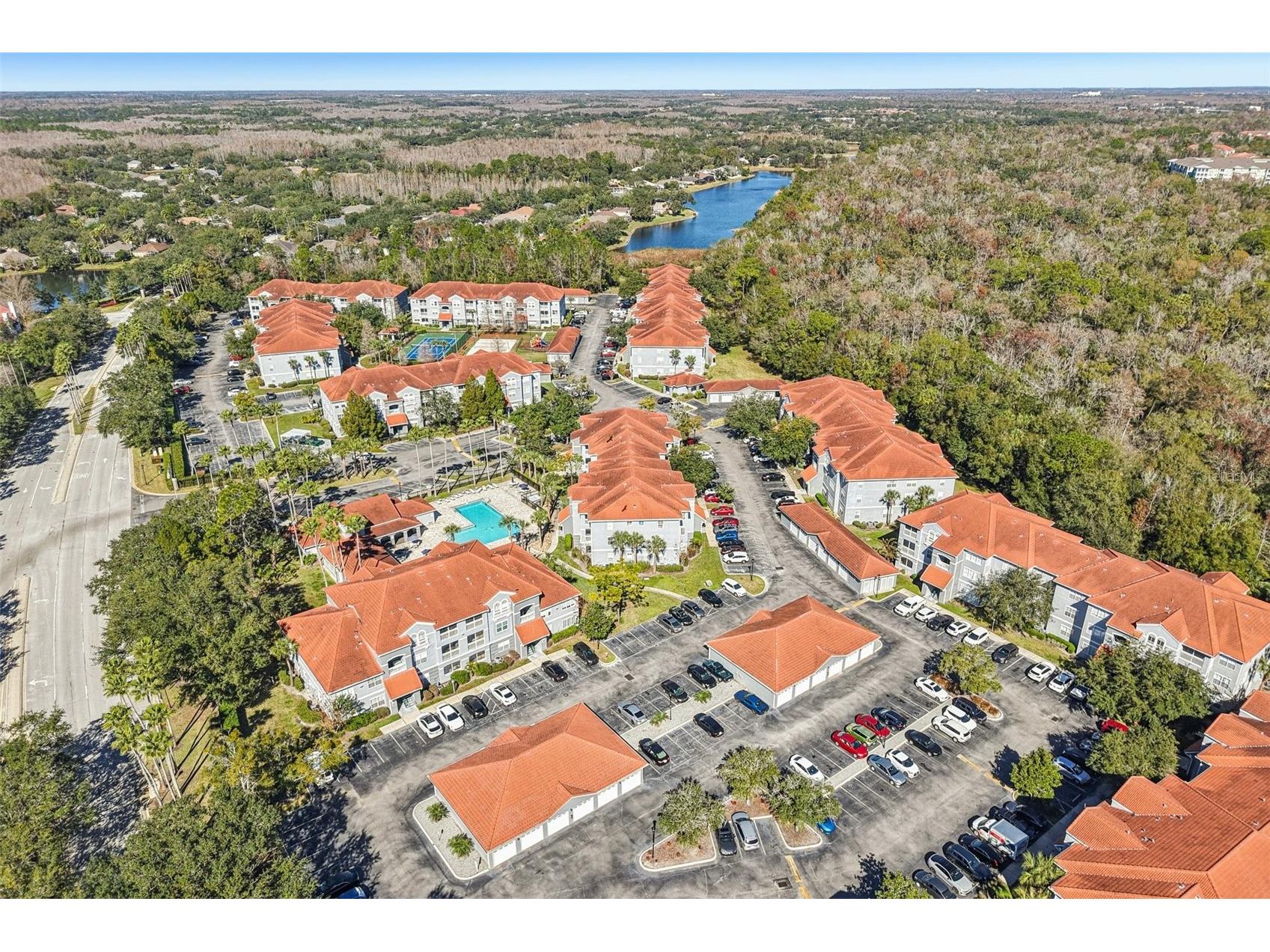 18001 Richmond Place Drive #1213 Tampa FL 33647 TB8466997 image35