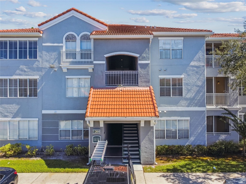 18001 Richmond Place Drive #1223 Tampa FL 33647 TB8437168 image1