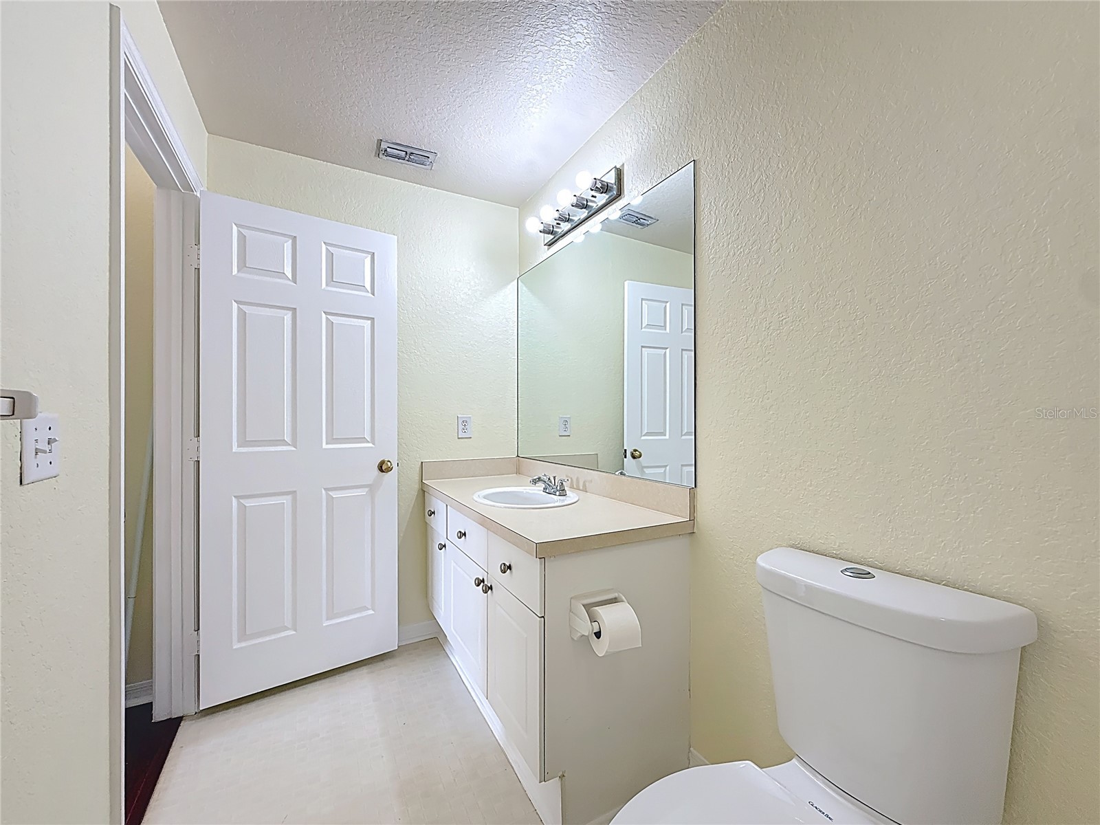 18001 Richmond Place Drive #1233 Tampa FL 33647 TB8479674 image25