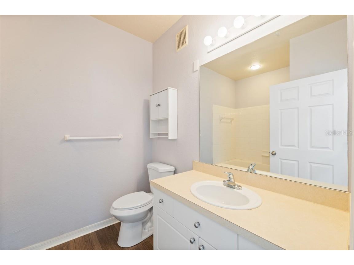 18001 Richmond Place Drive #215 Tampa FL 33647 TB8433083 image21