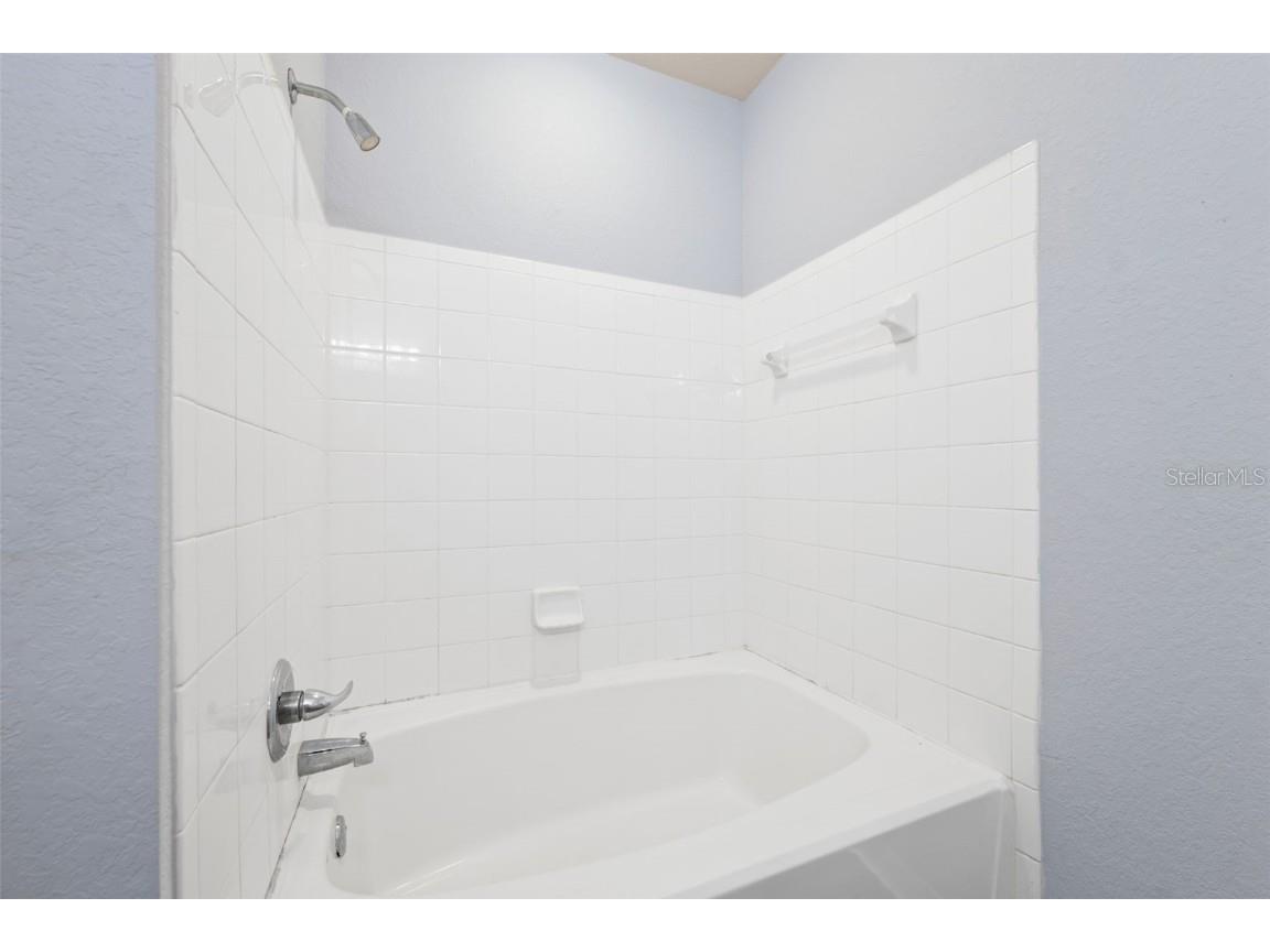 18001 Richmond Place Drive #215 Tampa FL 33647 TB8433083 image22