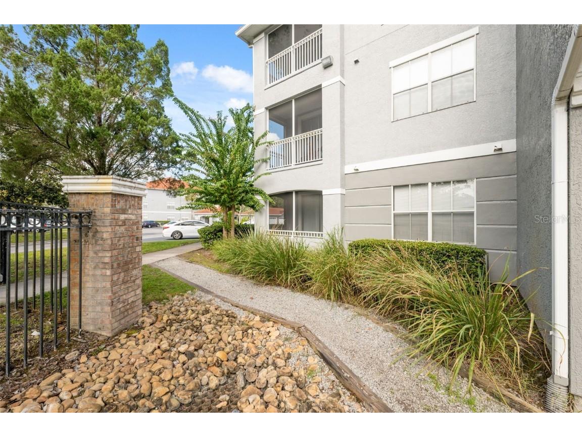 18001 Richmond Place Drive #215 Tampa FL 33647 TB8433083 image28