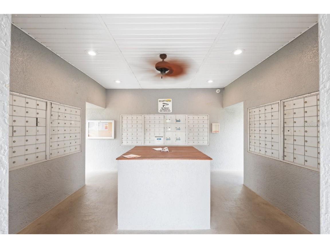 18001 Richmond Place Drive #215 Tampa FL 33647 TB8433083 image43