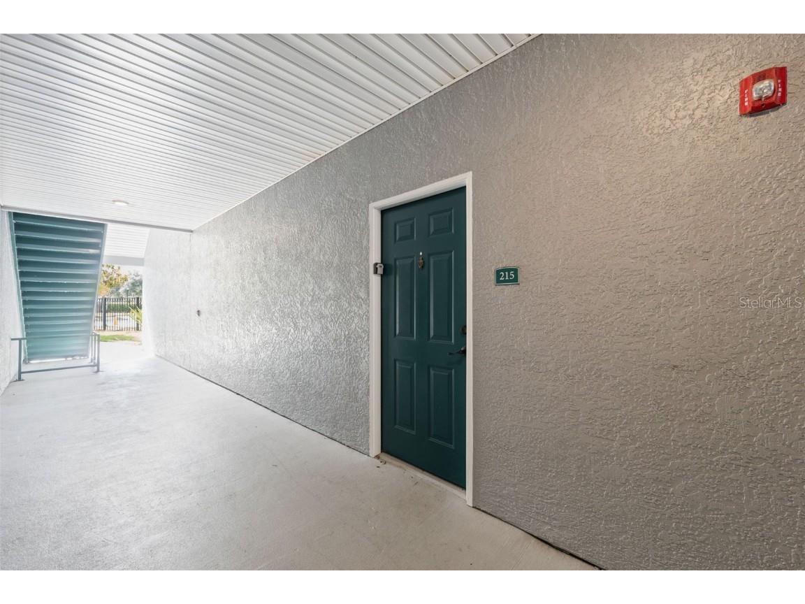 18001 Richmond Place Drive #215 Tampa FL 33647 TB8433083 image6