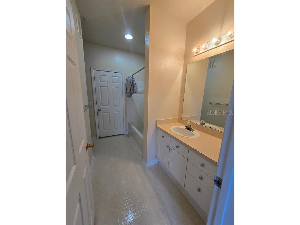 18001 Richmond Place Drive #222 Tampa FL 33647 TB8424960 image10