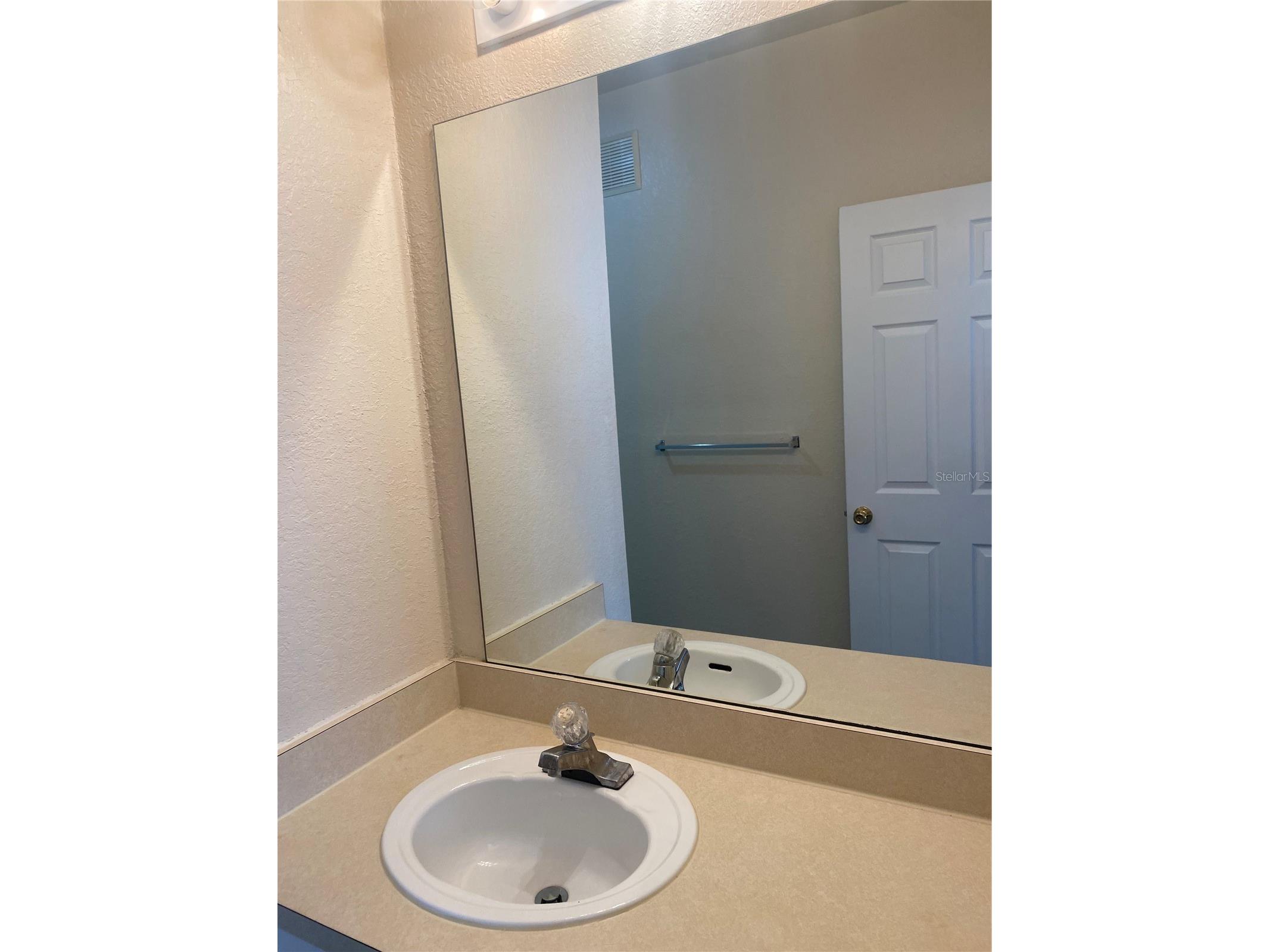 18001 Richmond Place Drive #222 Tampa FL 33647 TB8526330 image26