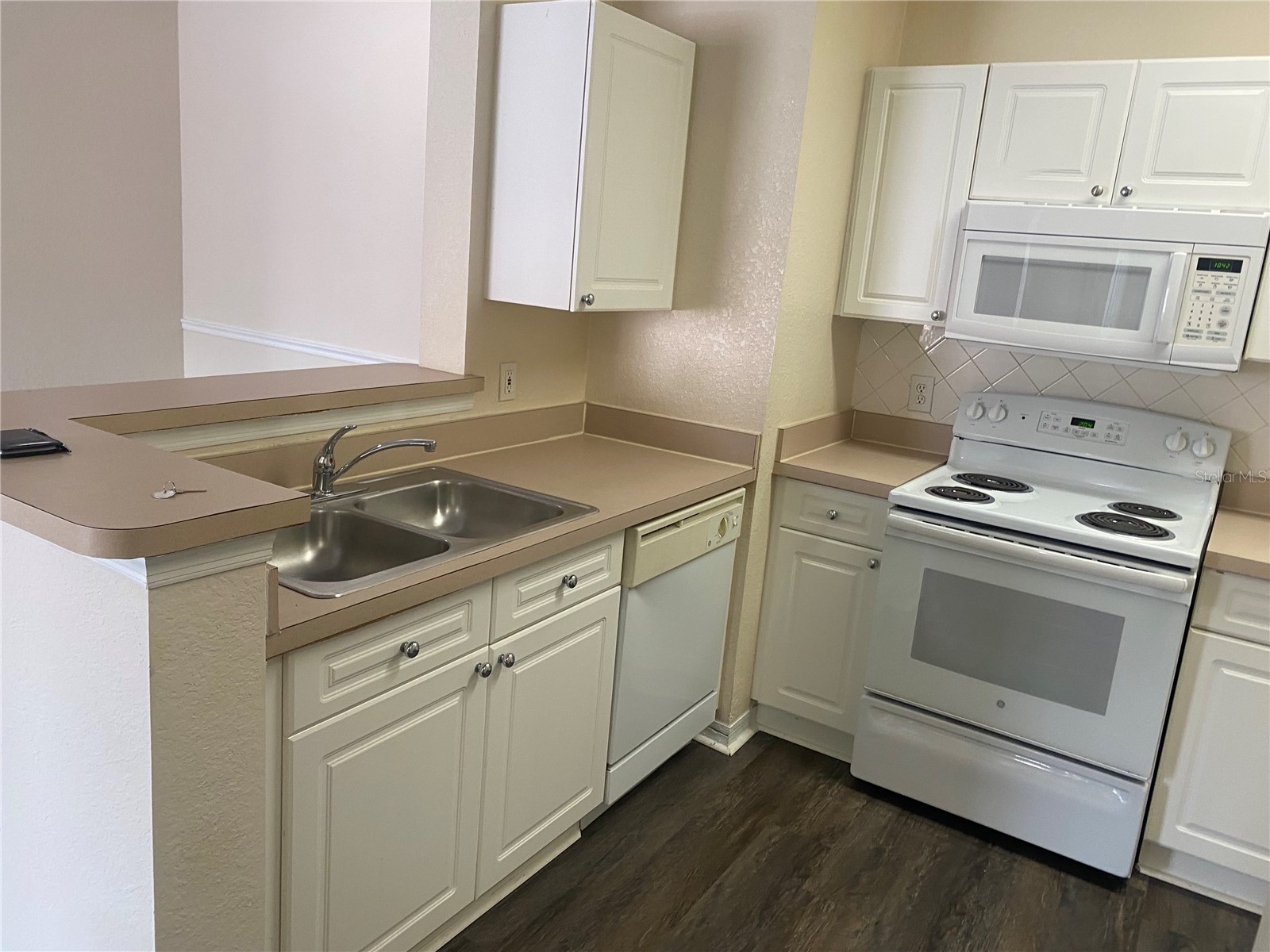 18001 Richmond Place Drive #222 Tampa FL 33647 TB8526330 image5