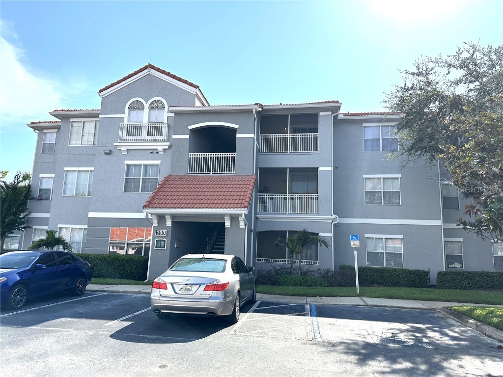 18001 Richmond Place Drive #231 Tampa FL 33647 A4581402 image1