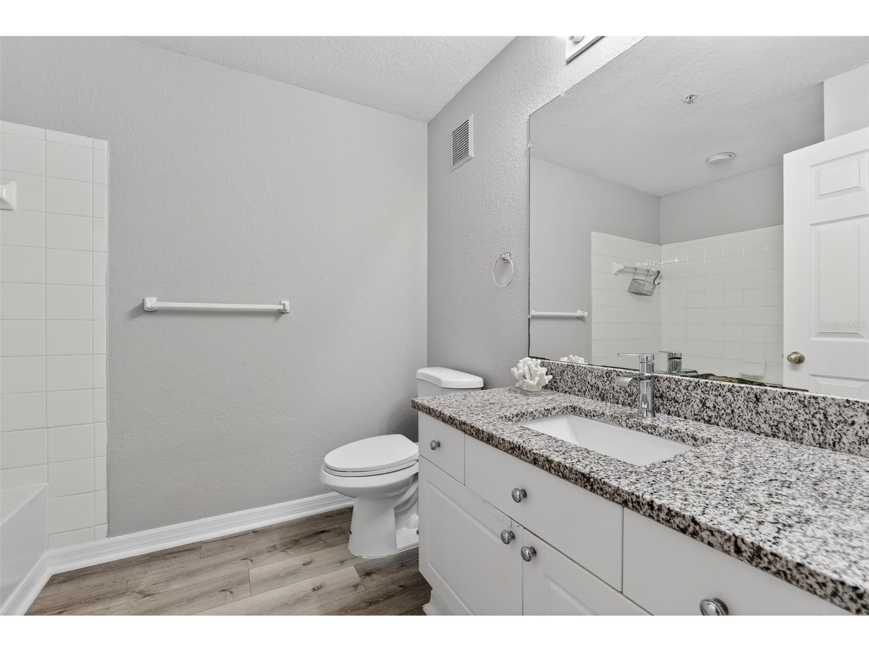 18001 Richmond Place Drive #332 Tampa FL 33647 TB8487652 image16