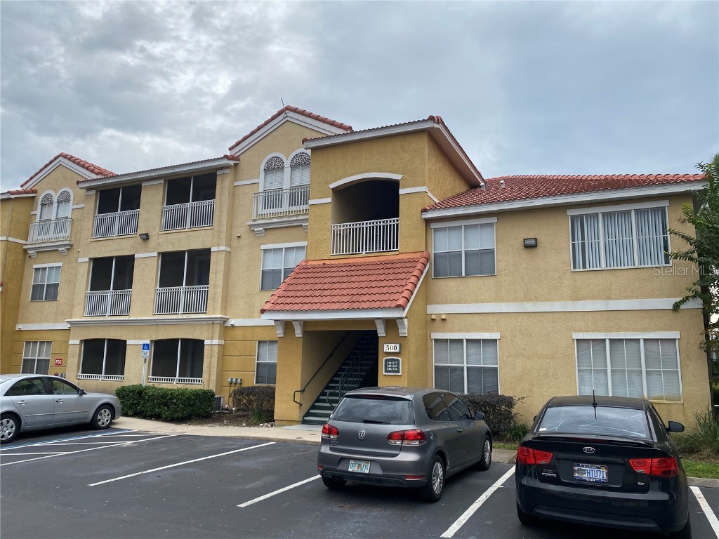 18001 Richmond Place Drive #536 Tampa FL 33647 T3348757 image1