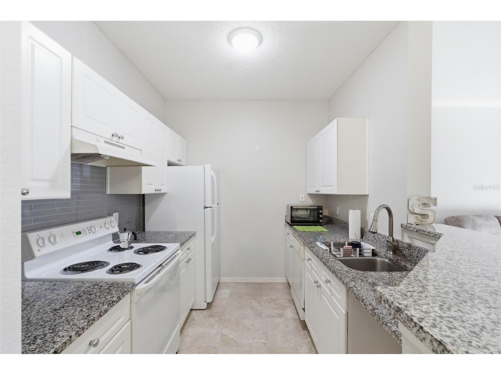 18001 Richmond Place Drive #613 Tampa FL 33647 TB8499280 image13
