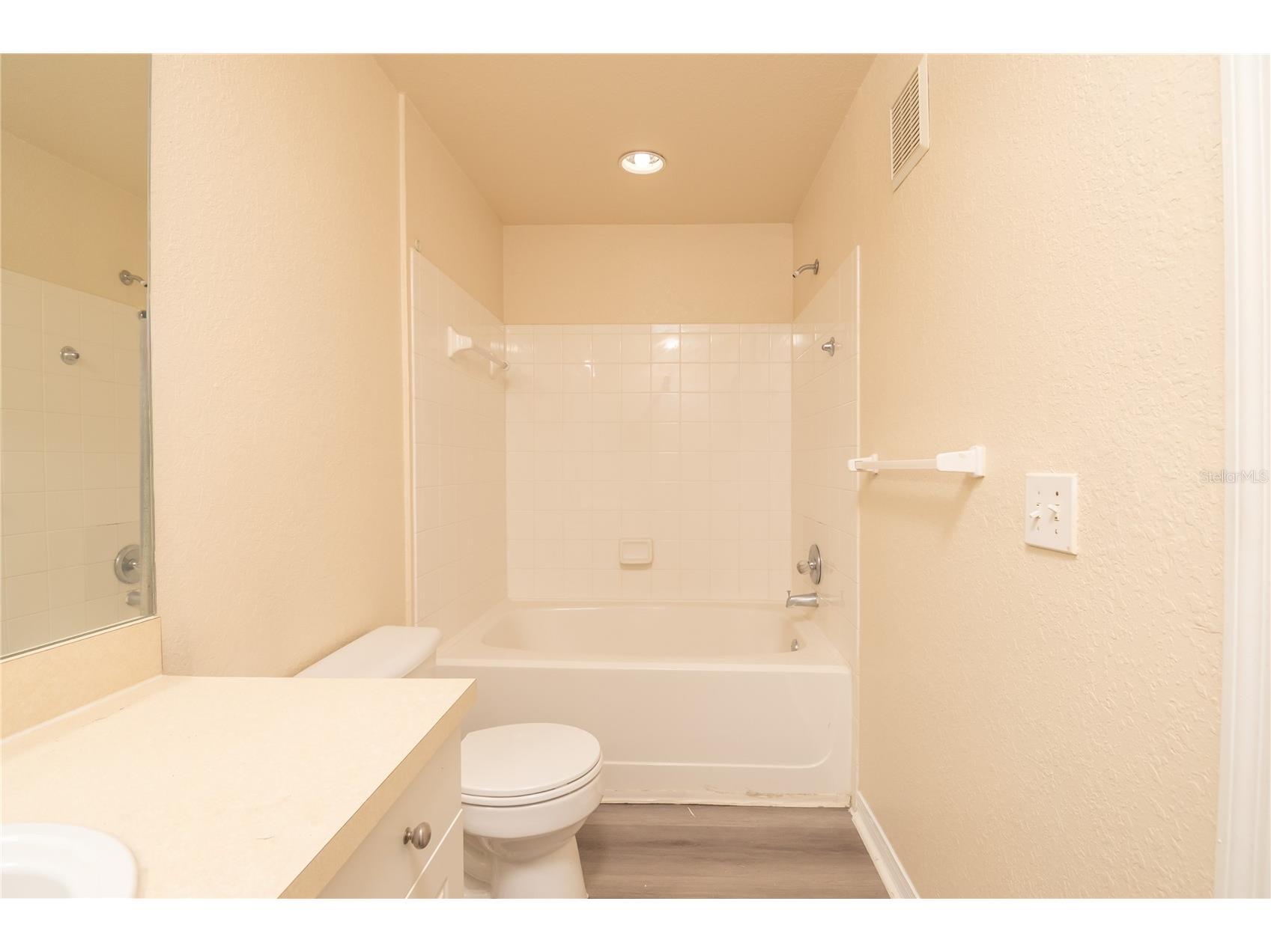 18001 Richmond Place Drive #834 Tampa FL 33647 C7522658 image15