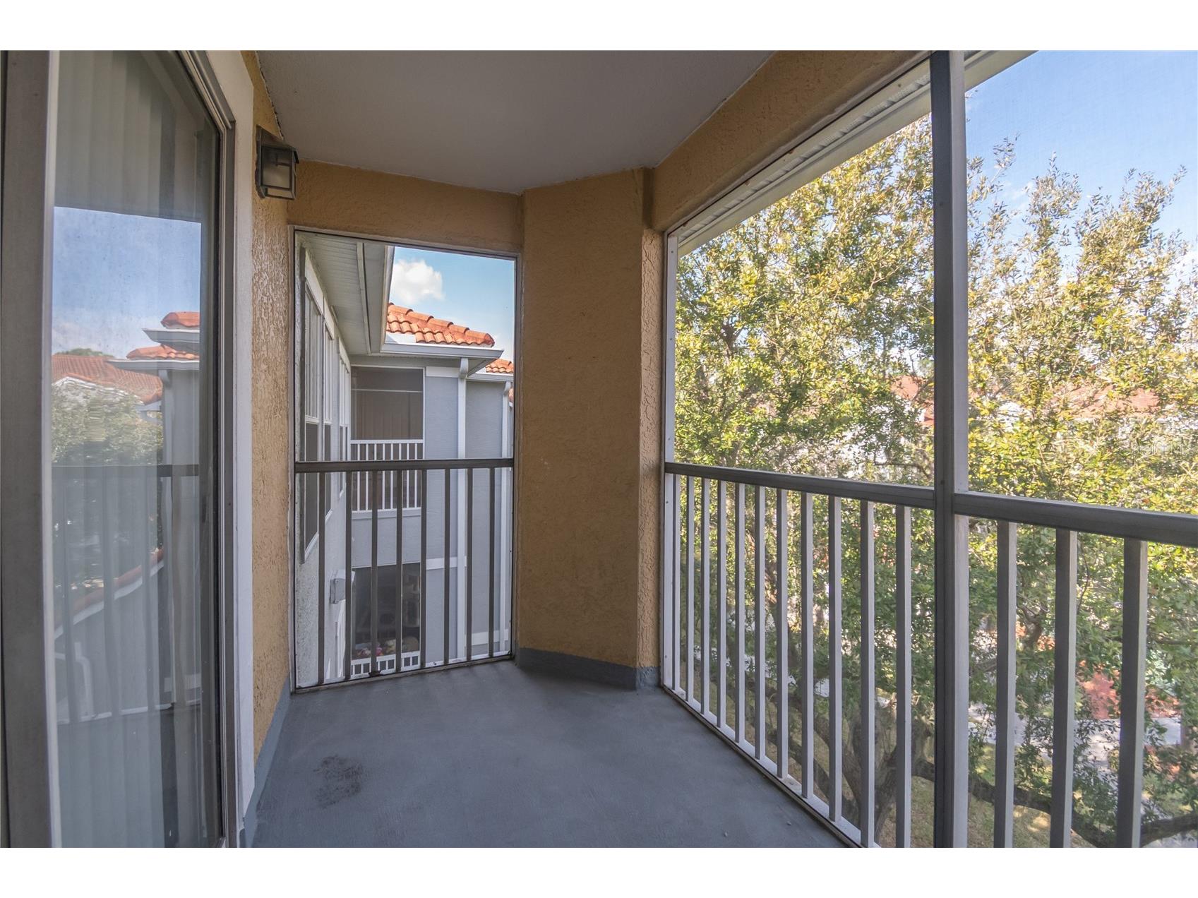 18001 Richmond Place Drive #834 Tampa FL 33647 C7522658 image19